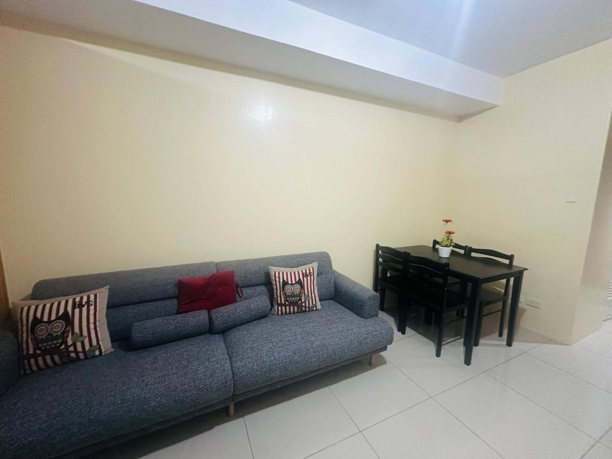 Timeless Pasay City Apartment for Rent