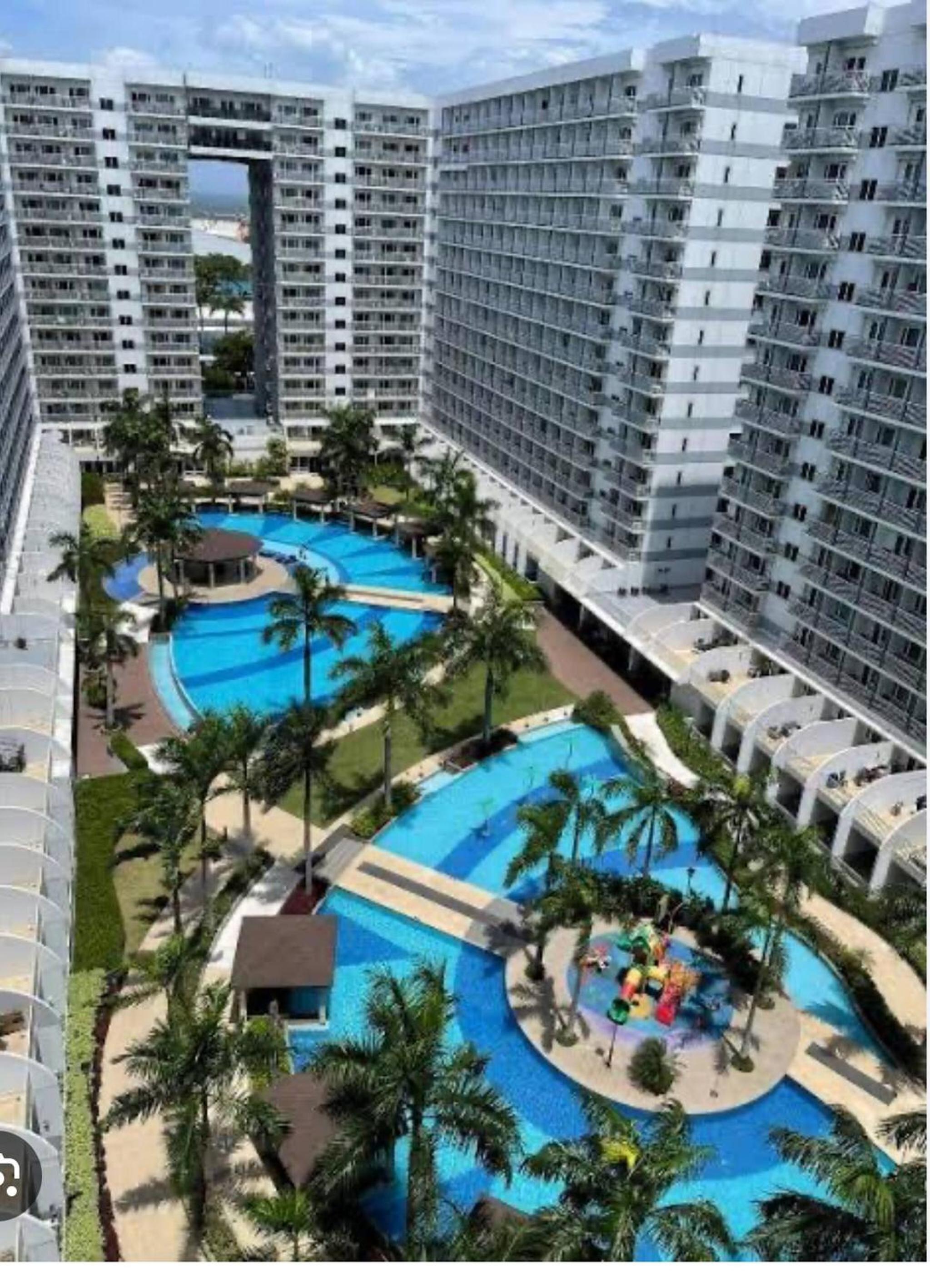 Timeless Pasay City Apartment for Rent