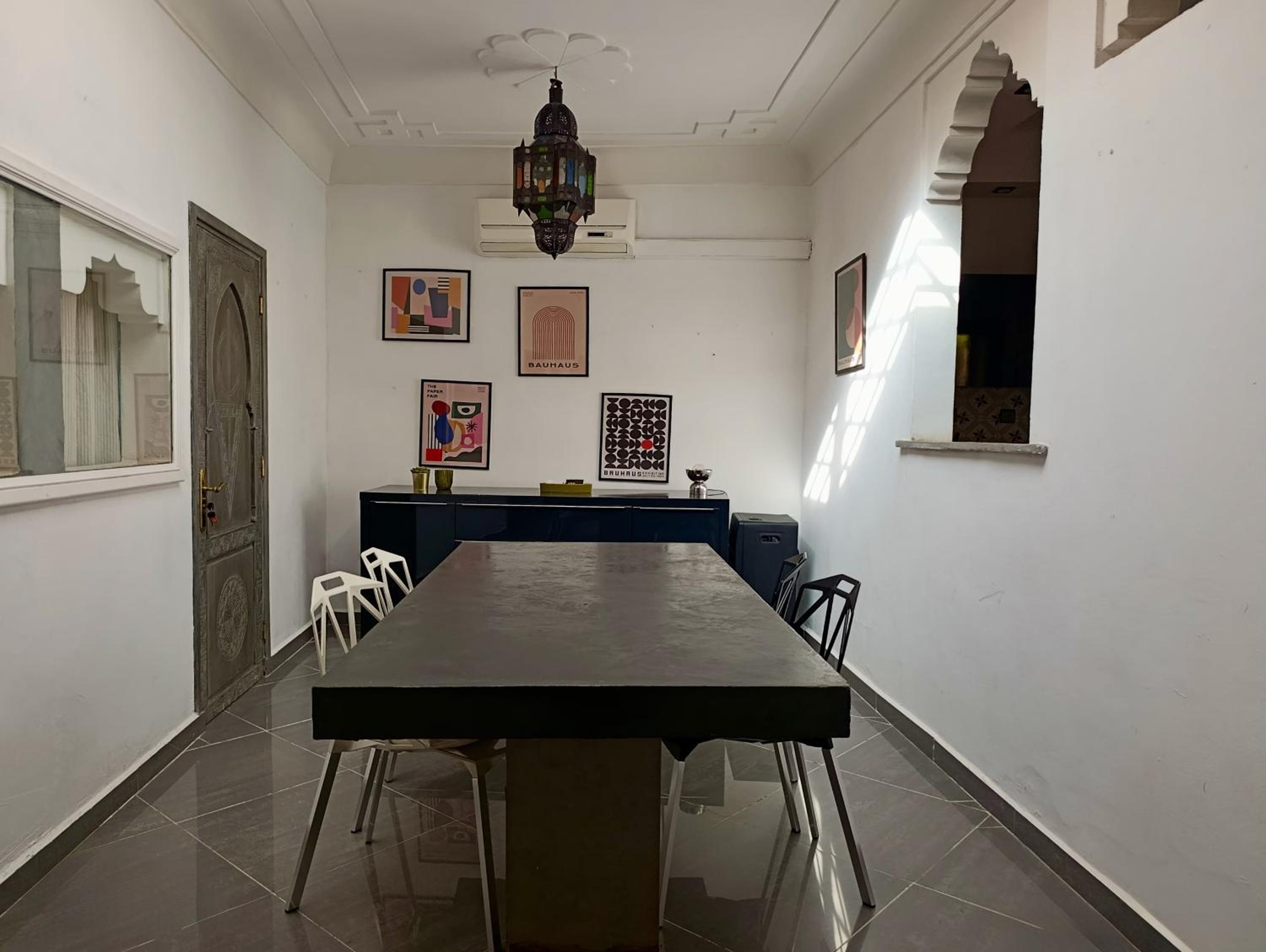 Villa with Private Pool and Garden, Fast Wi-Fi