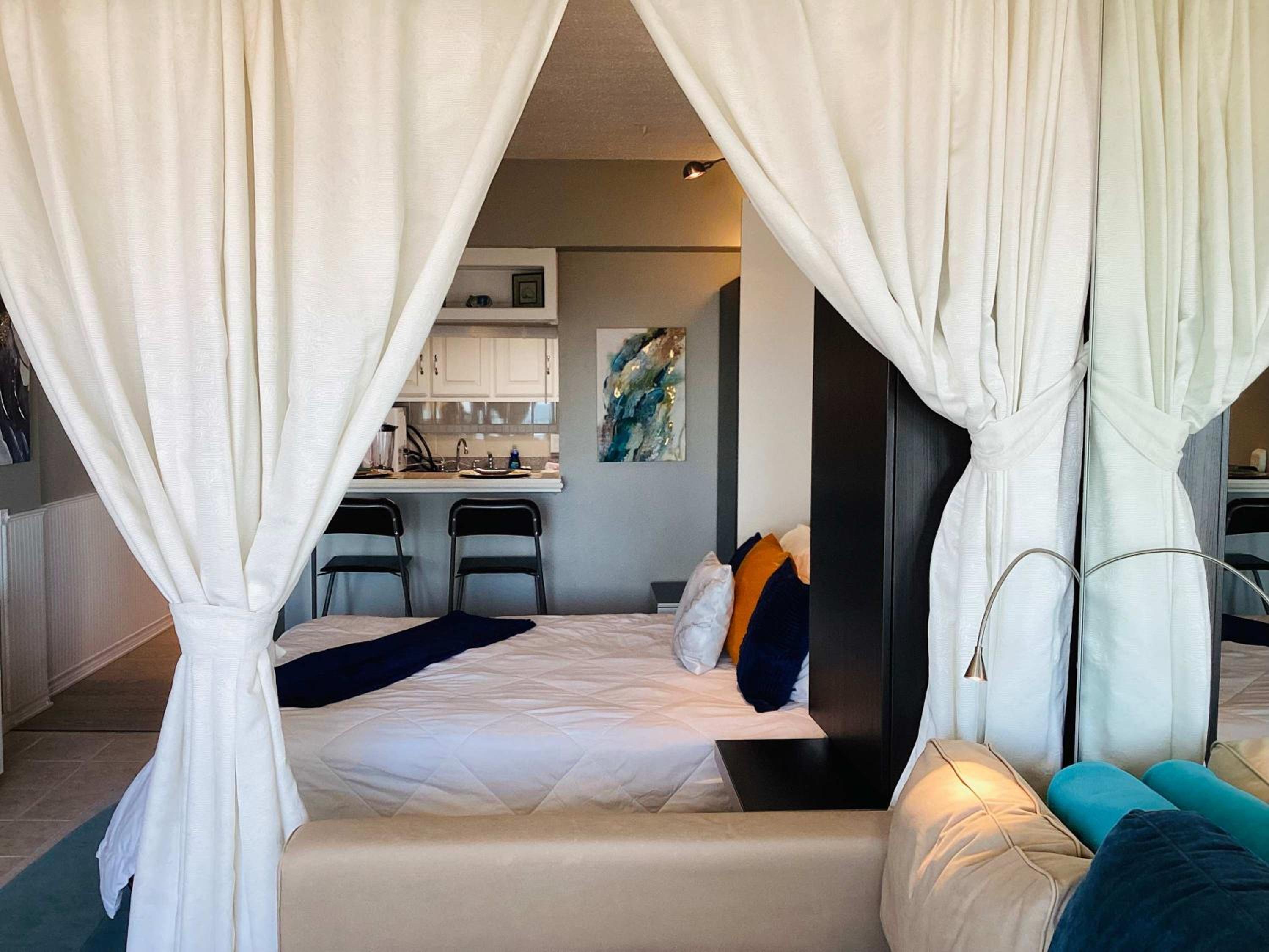 Shoreline Studio Condo for 4