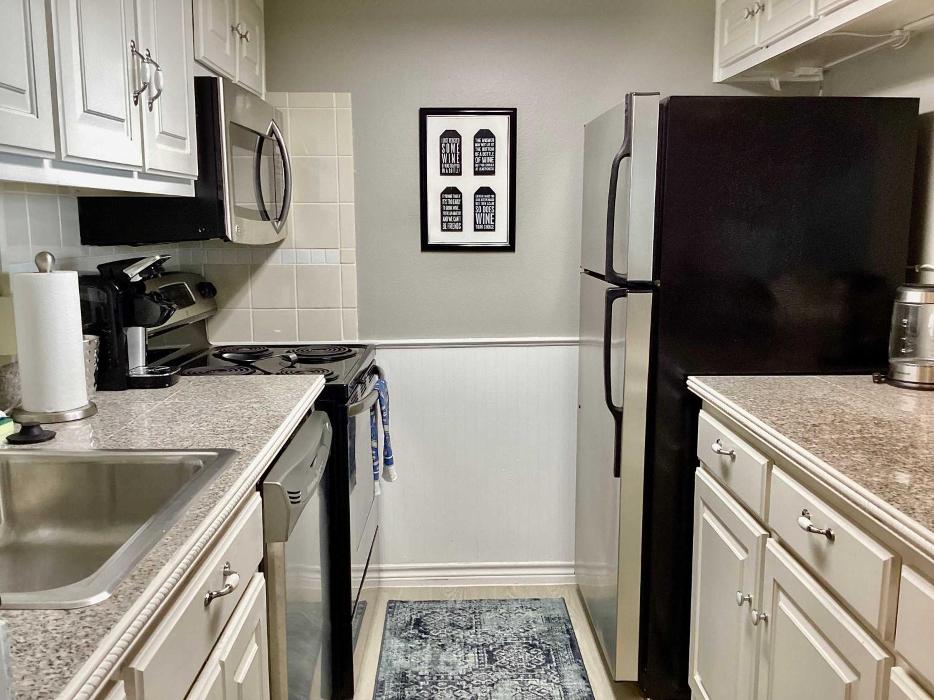 Shoreline Studio Condo for 4