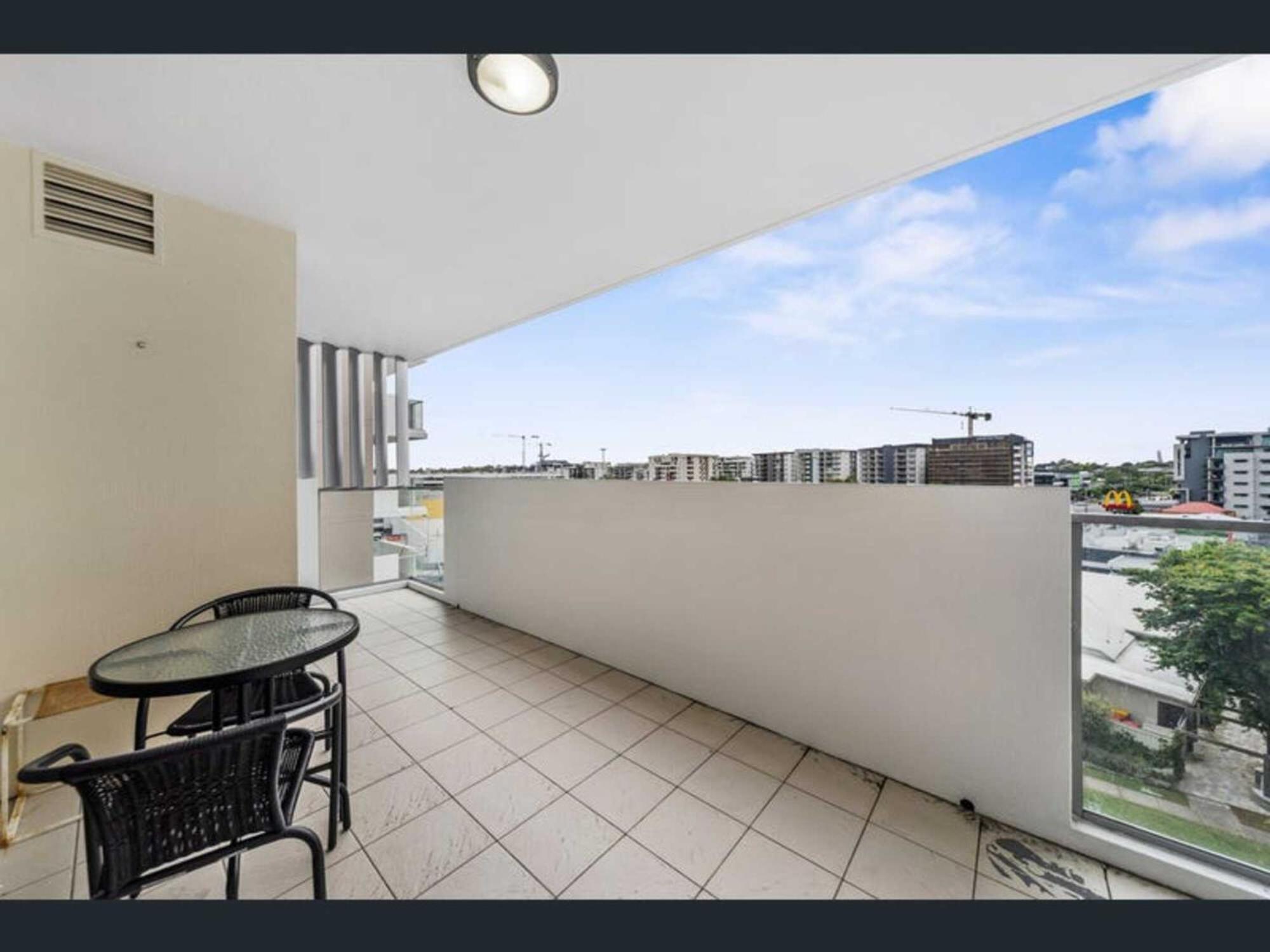 2-bedroom Apartment