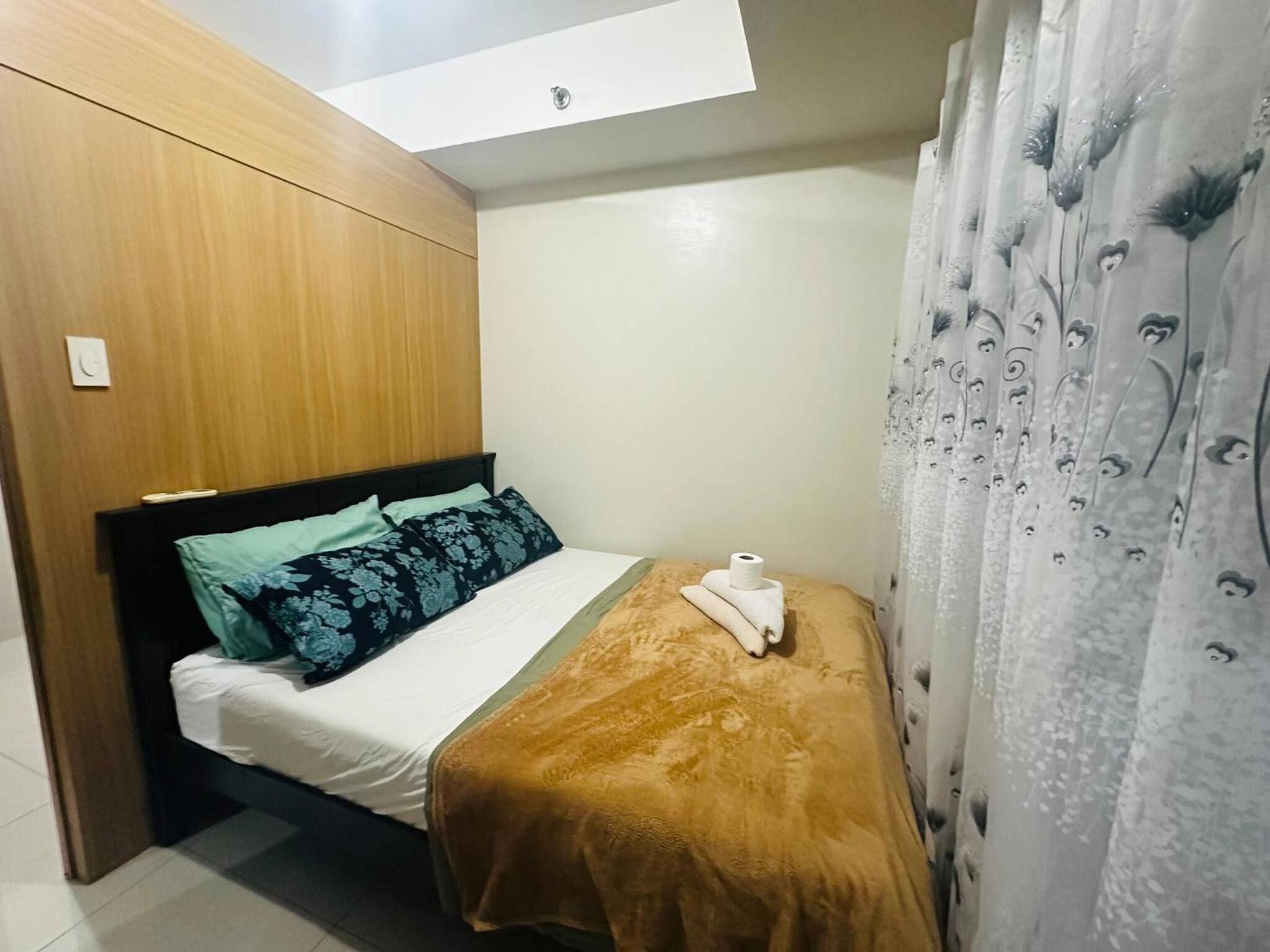 Happy 1br Pasay Apartment for Rent -Peaceful Oasis in the City near Mall Of Asia