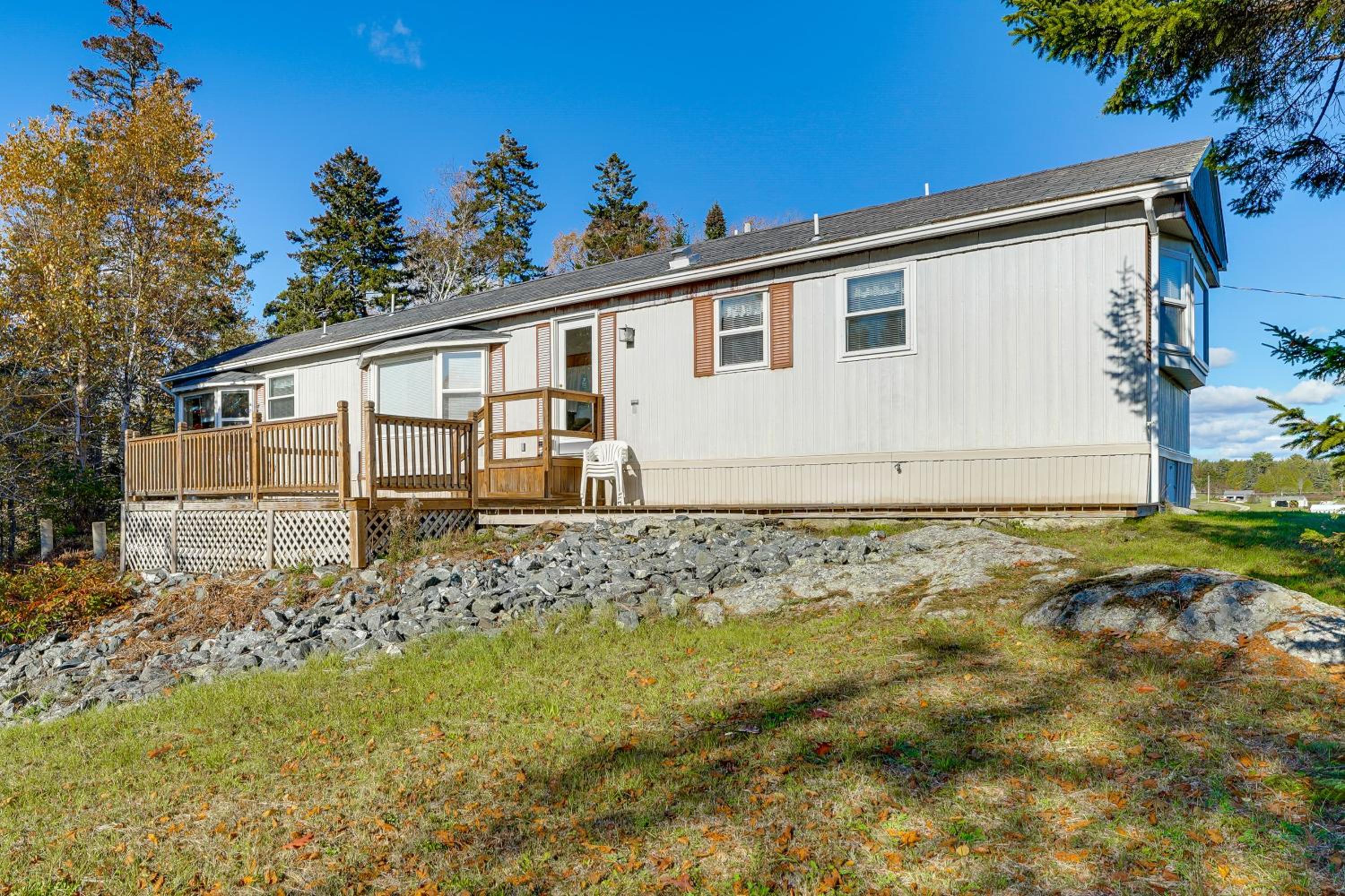 Hike, Fish and Unwind! Coras Cove Brooksville Gem