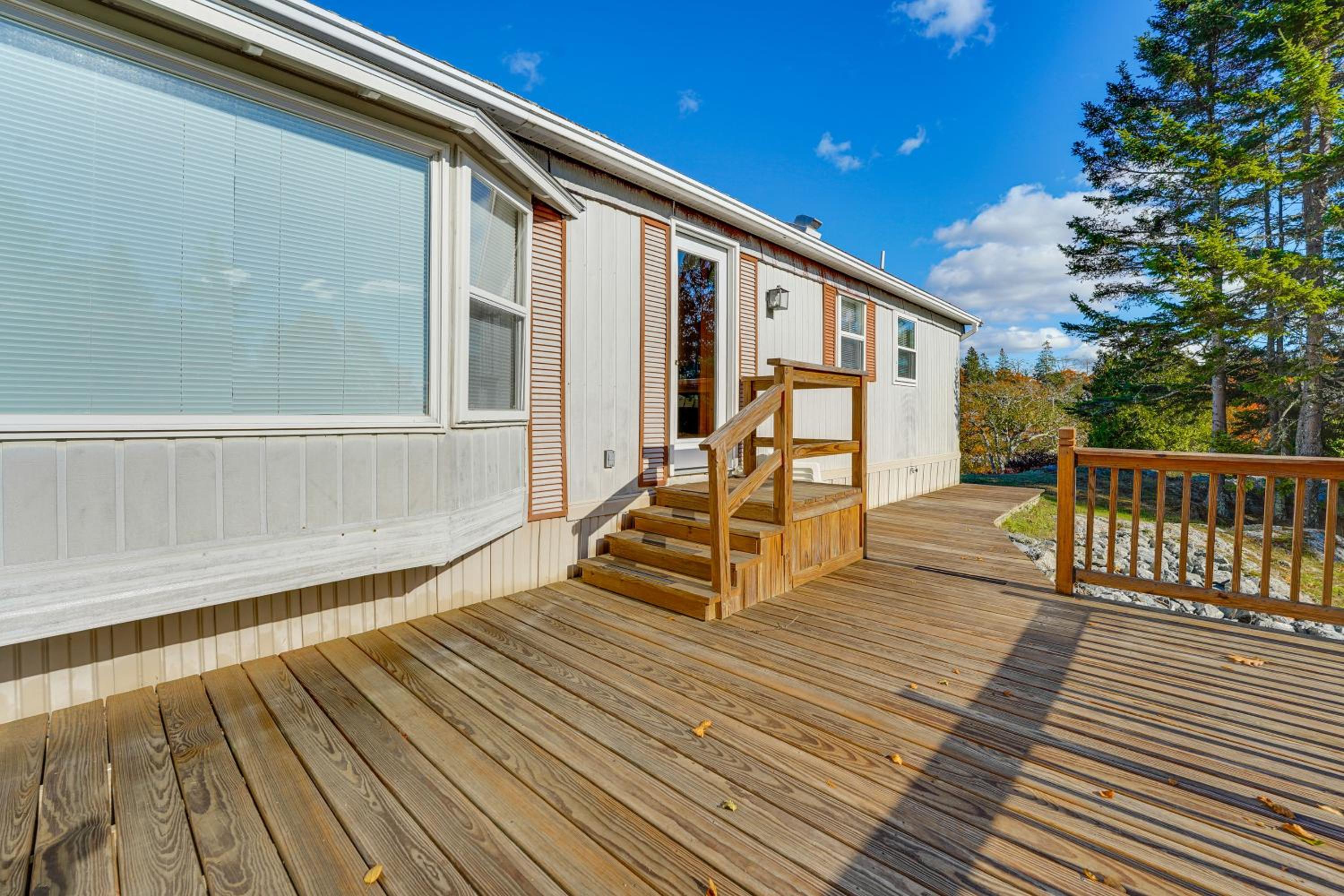 Hike, Fish and Unwind! Coras Cove Brooksville Gem