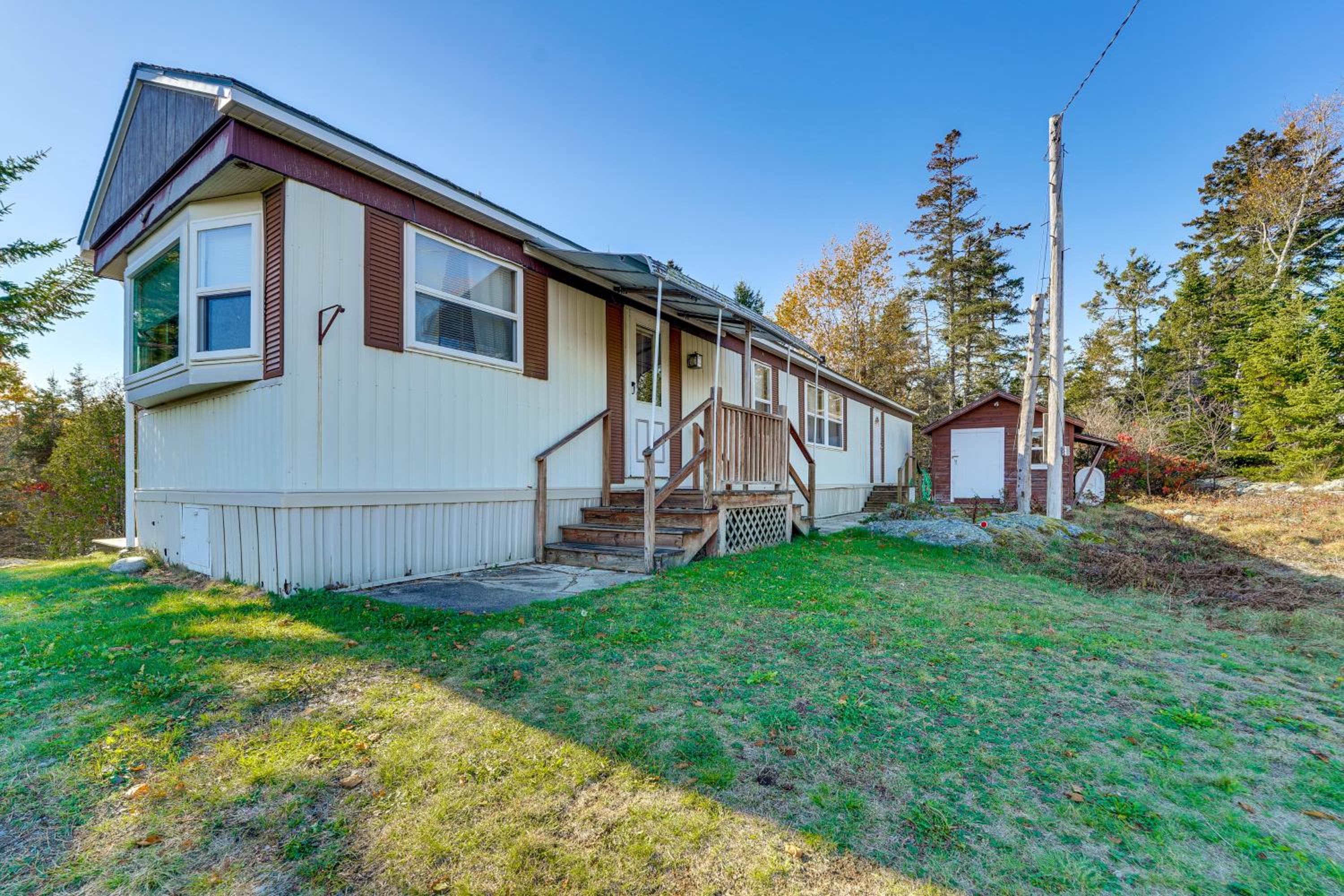 Hike, Fish and Unwind! Coras Cove Brooksville Gem