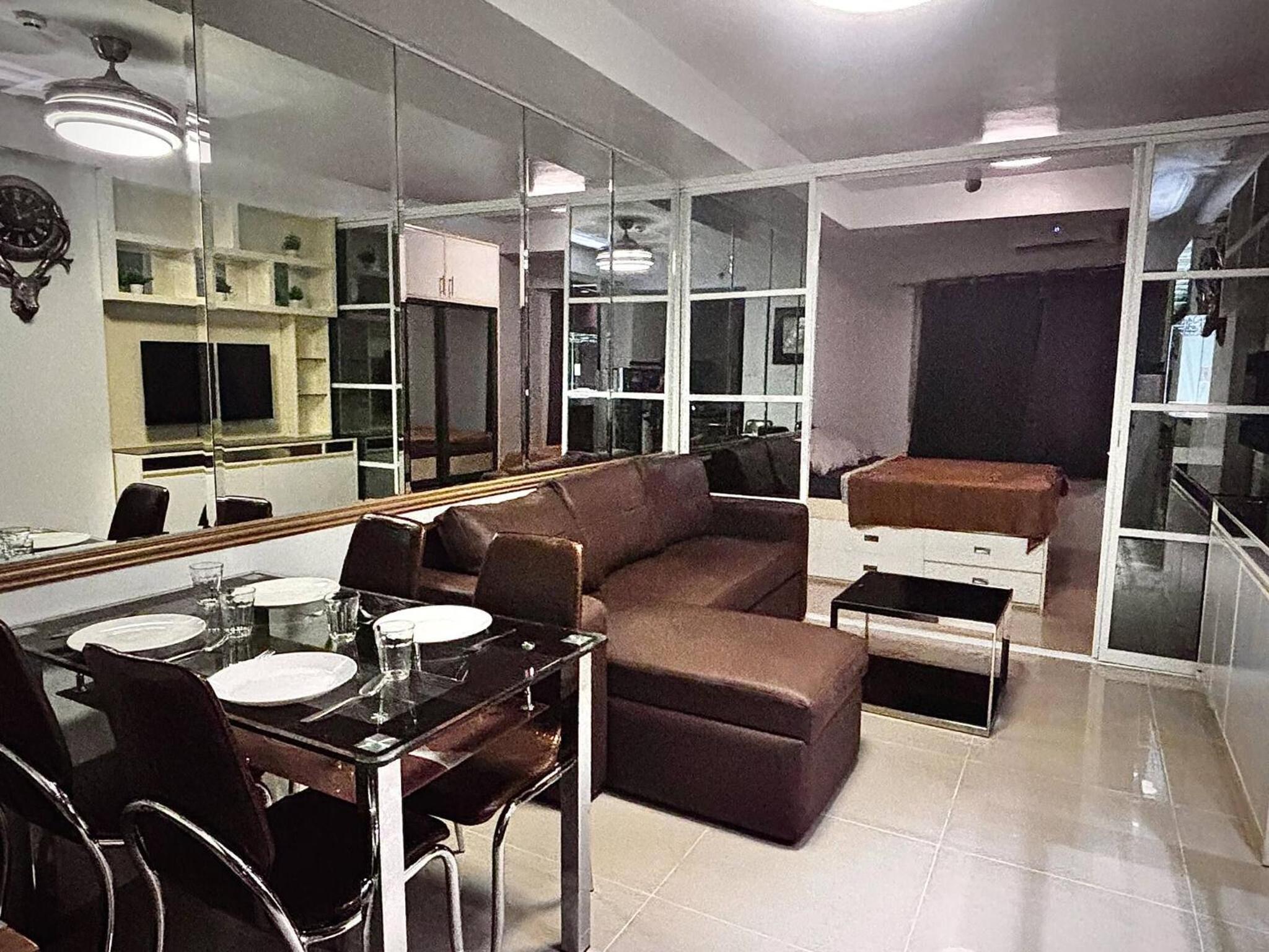 Yare Pasay City Apartment for Rent Perfect for Stay front of Mall of Asia