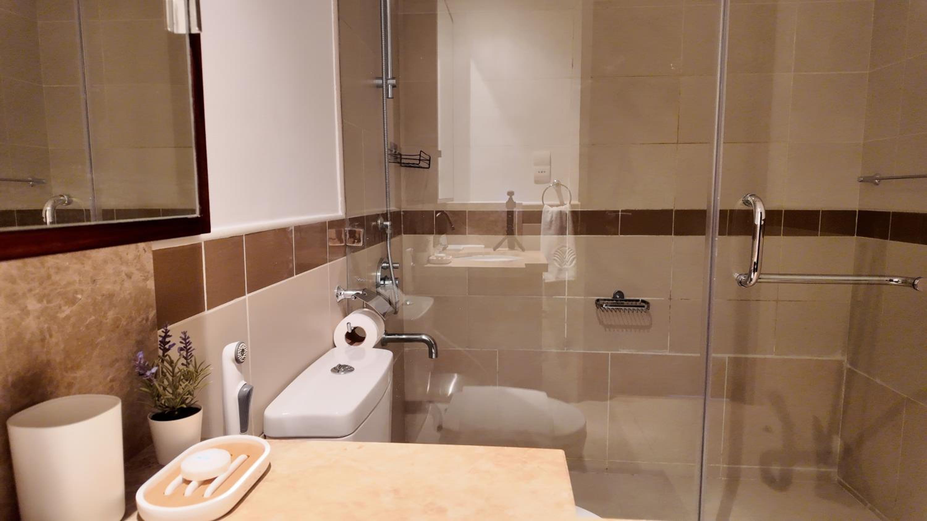 Simply Comfort Vacation Homes Rental Chic Downtown Studio Few Steps to Burj Khalifa