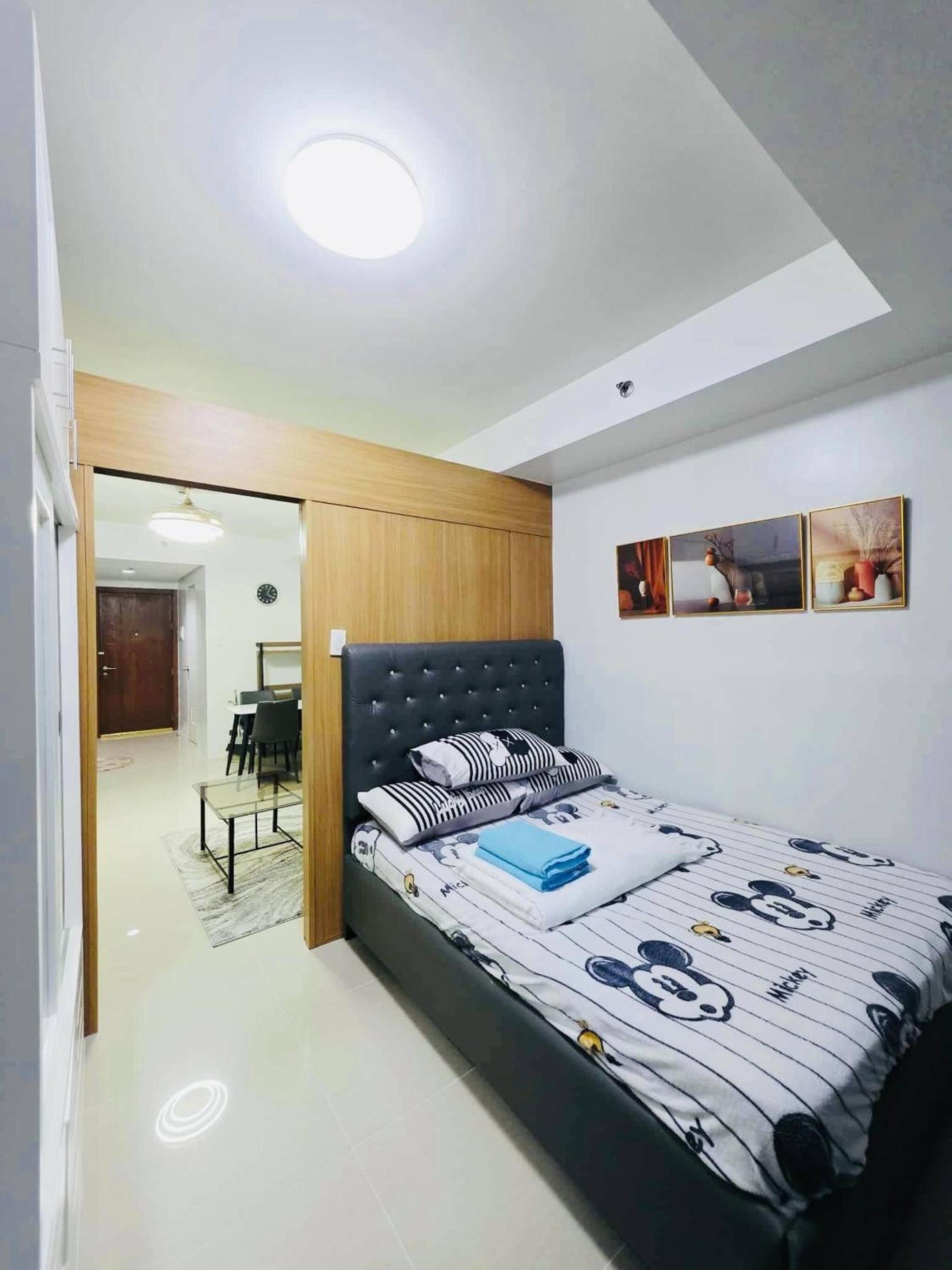 idyllic Apartment for Rent - Perfect for Short-Term Stay Front of Mall of Asia