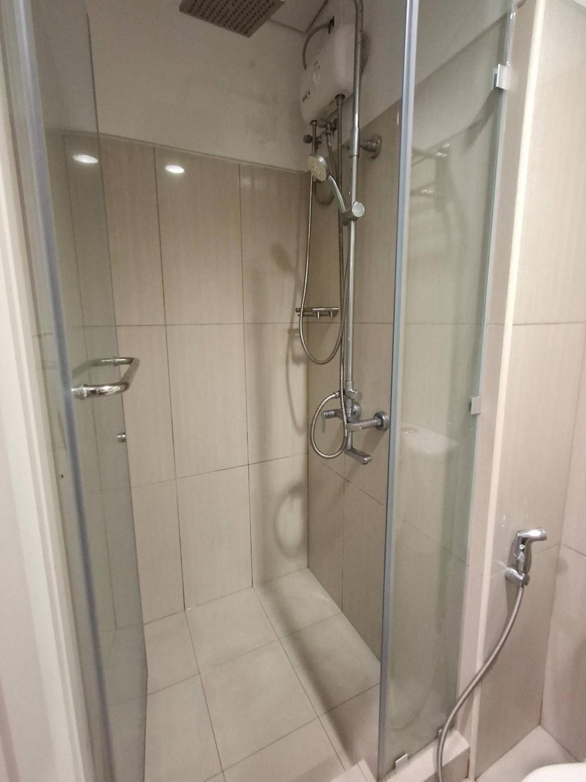 idyllic Apartment for Rent - Perfect for Short-Term Stay Front of Mall of Asia