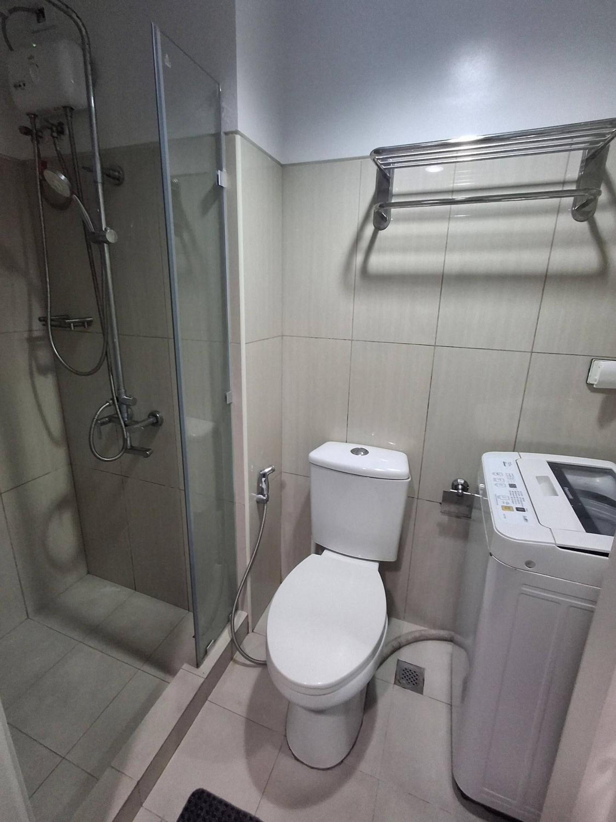idyllic Apartment for Rent - Perfect for Short-Term Stay Front of Mall of Asia