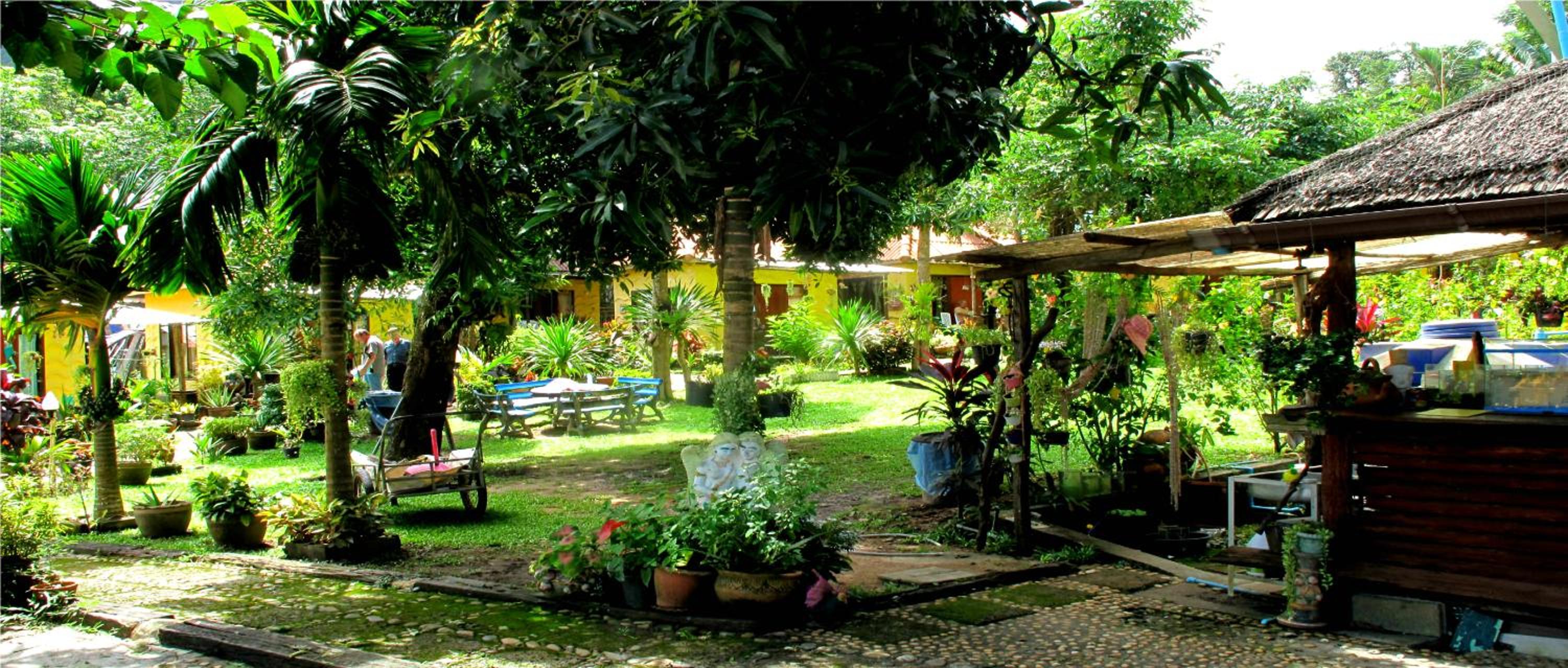 Sea-Sun Bungalow & Resort