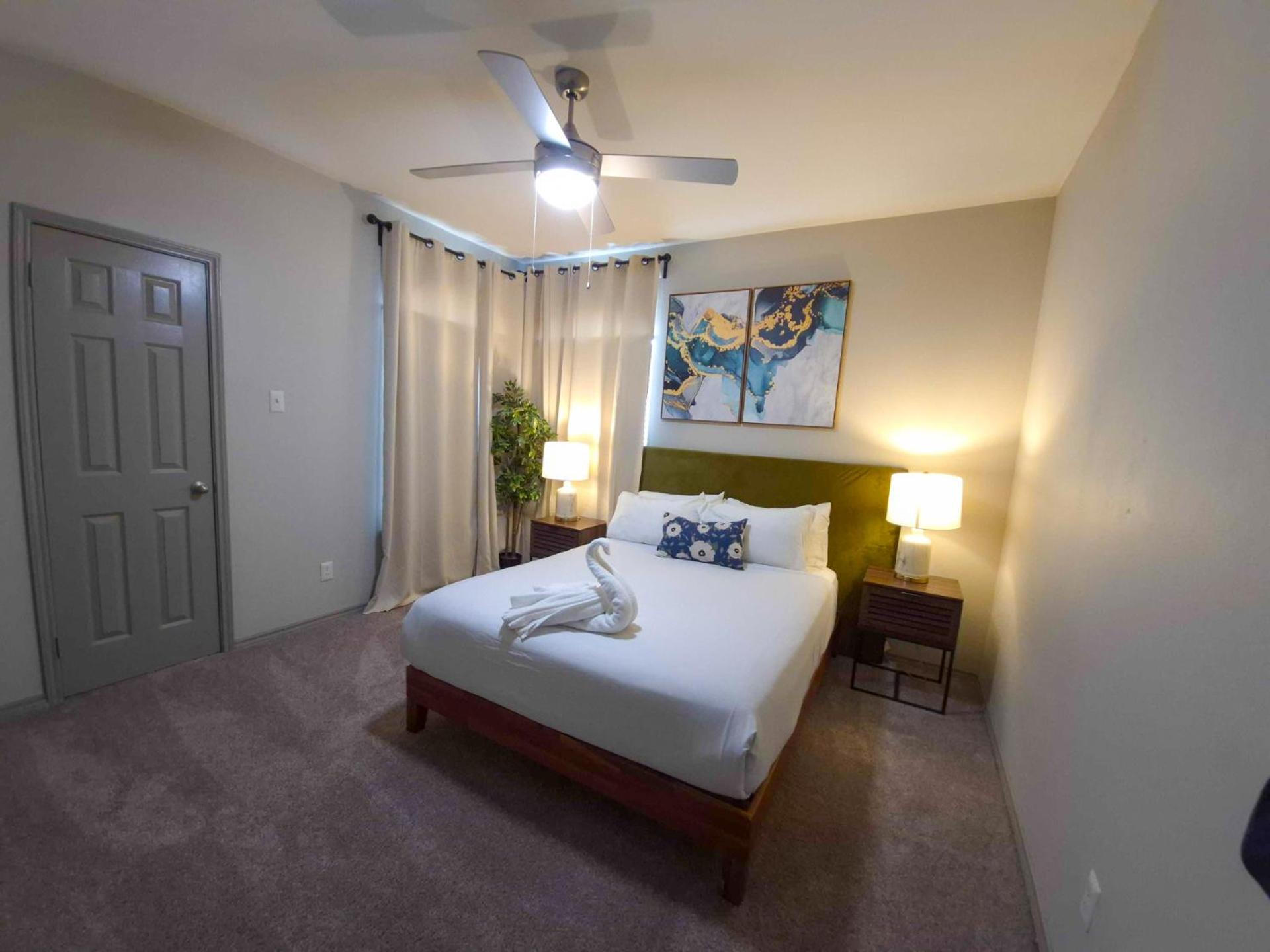 Furnished apartments next to the Domain
