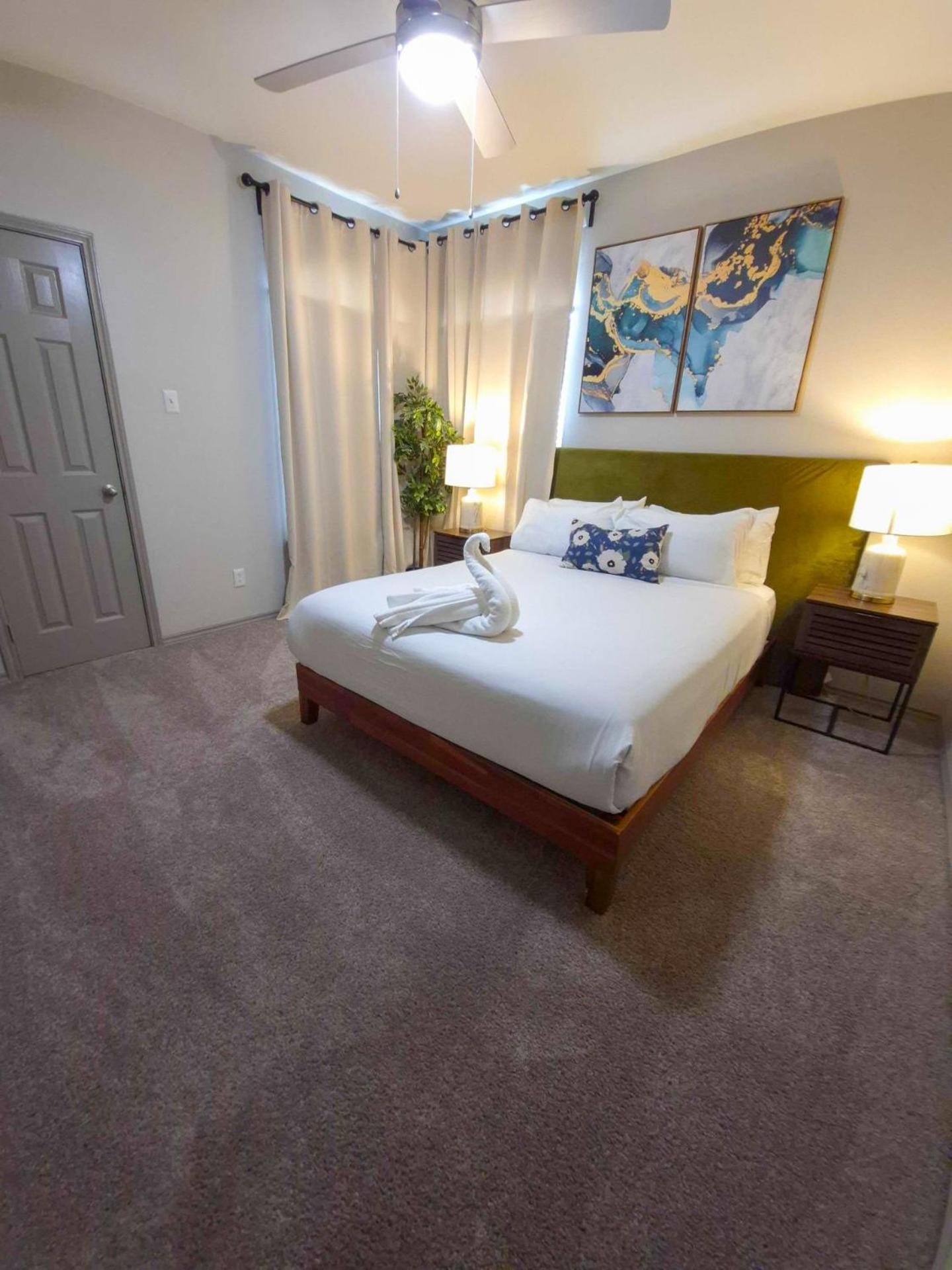 Furnished apartments next to the Domain