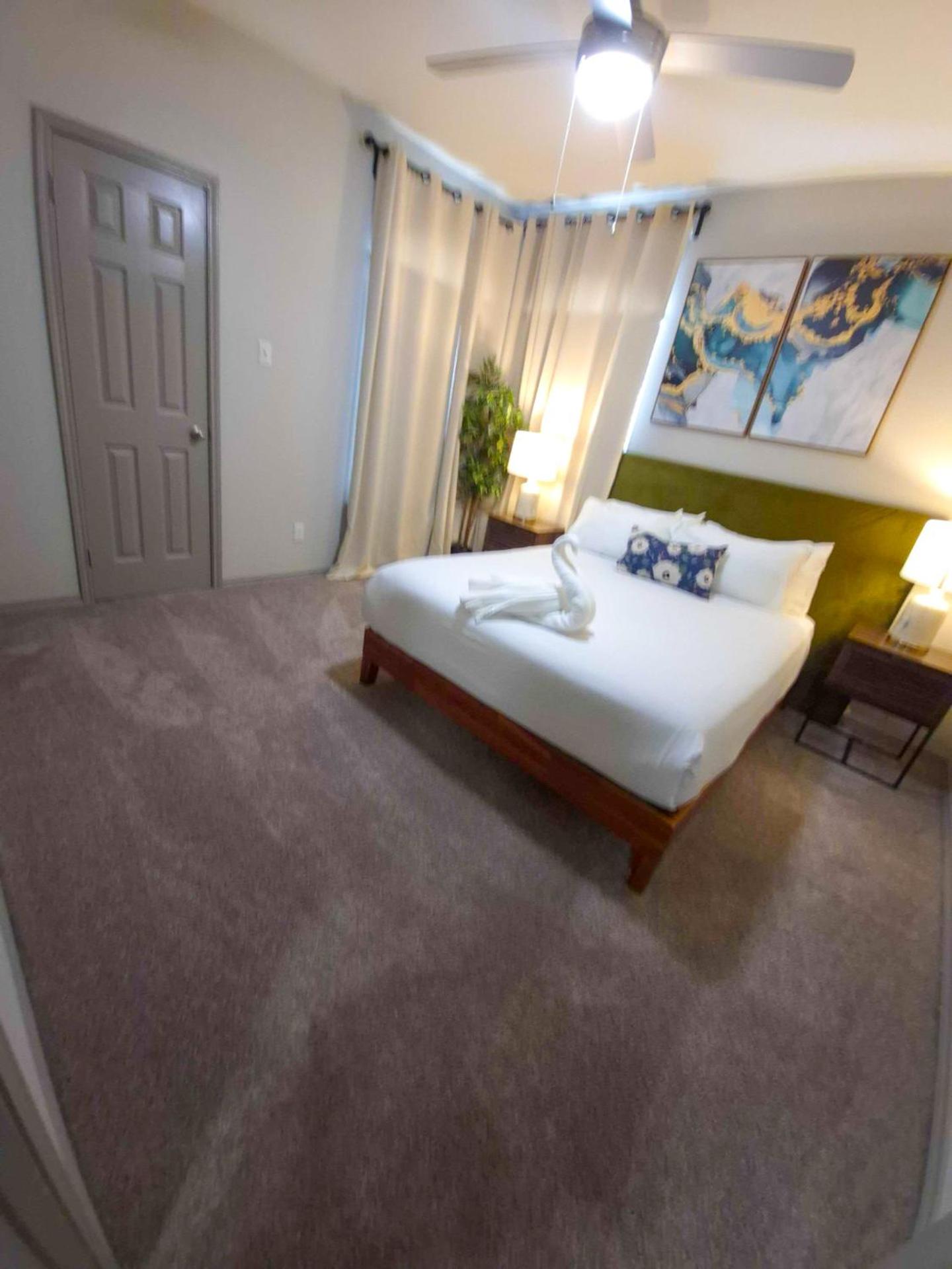 Furnished apartments next to the Domain