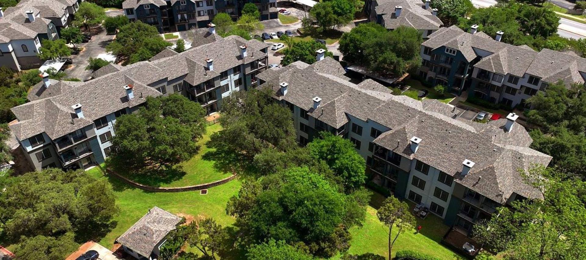 Furnished apartments next to the Domain