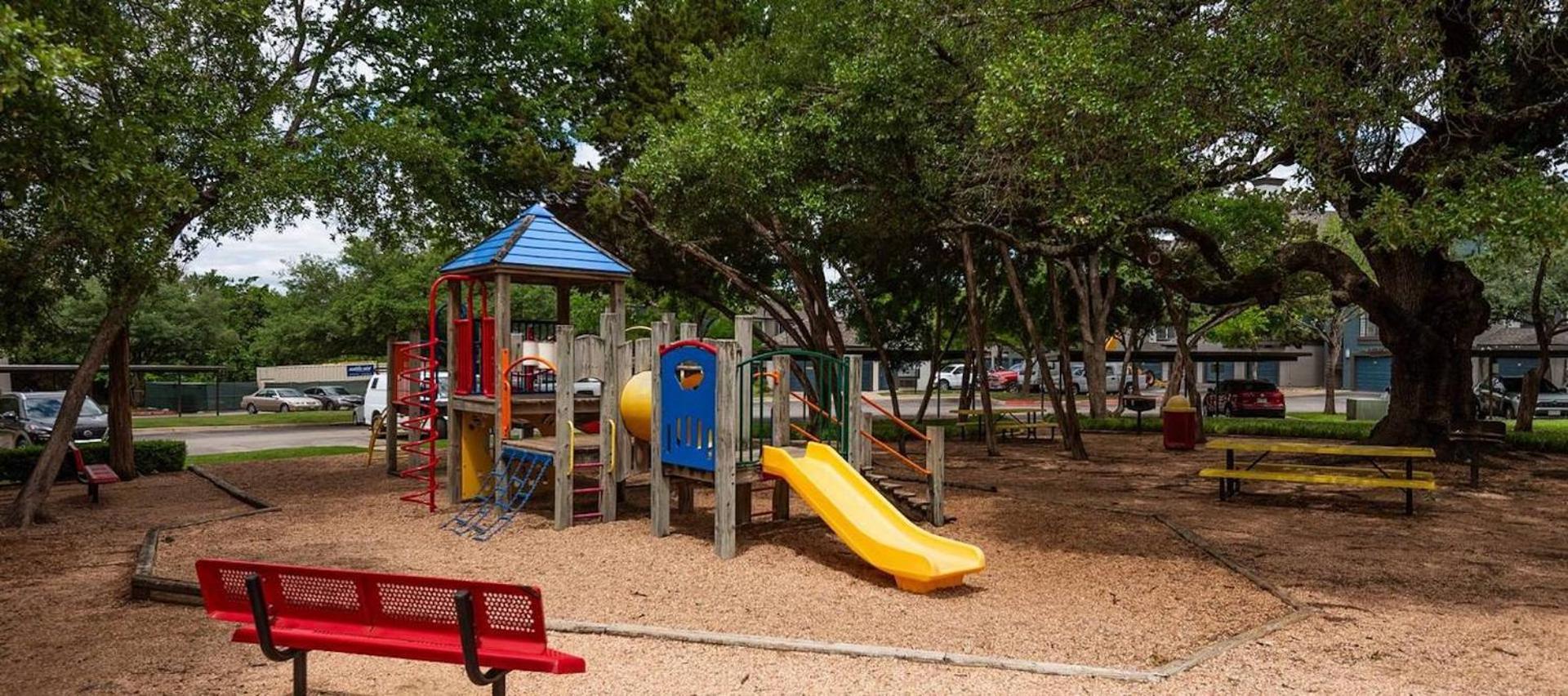 Furnished apartments next to the Domain