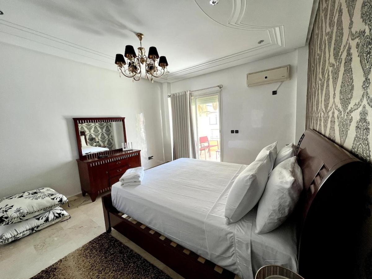 Chic & Spacious 4BR with Jacuzzi-Fez New City Stay