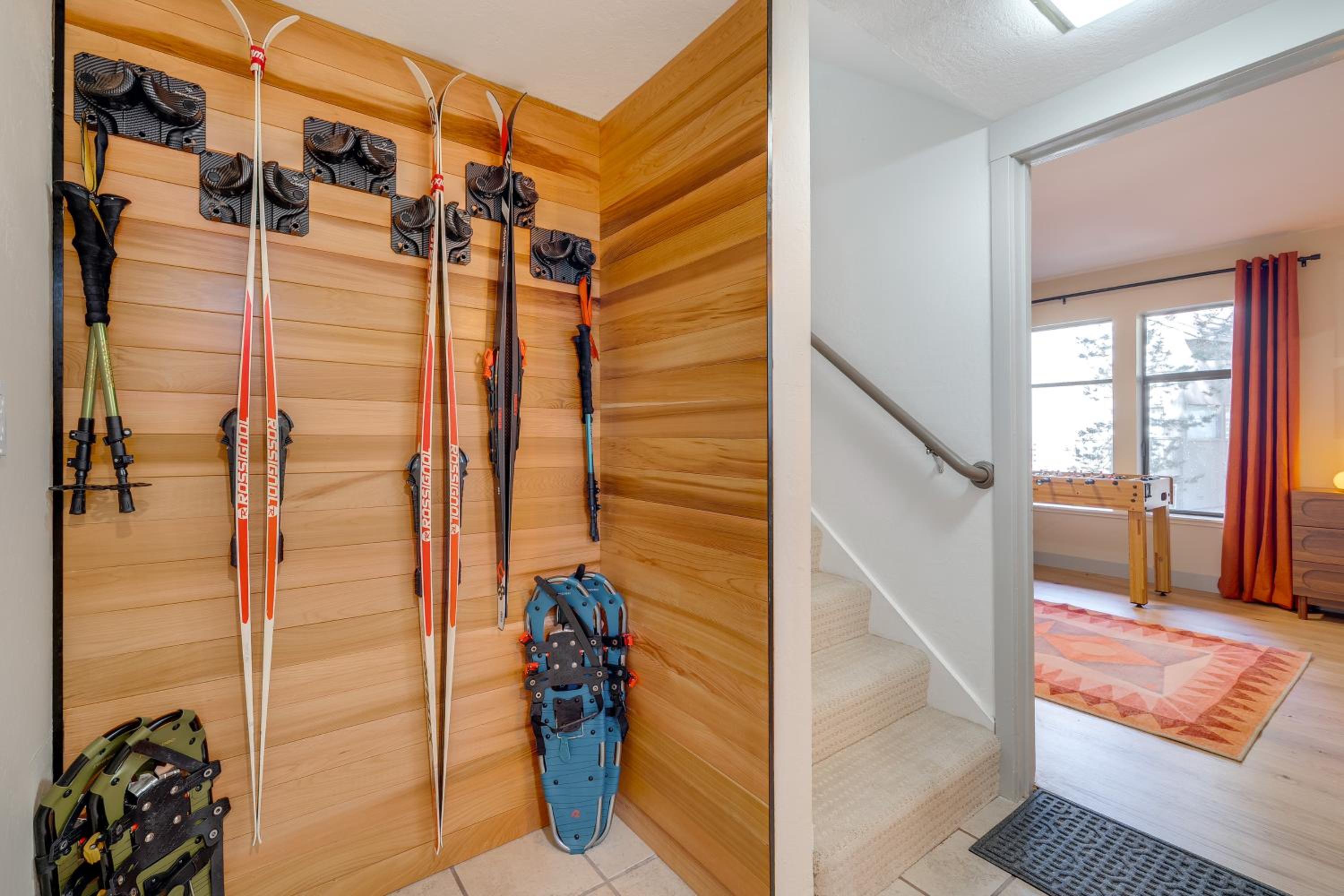 Ski-InandSki-Out Retreat with Sauna in Bear Valley!