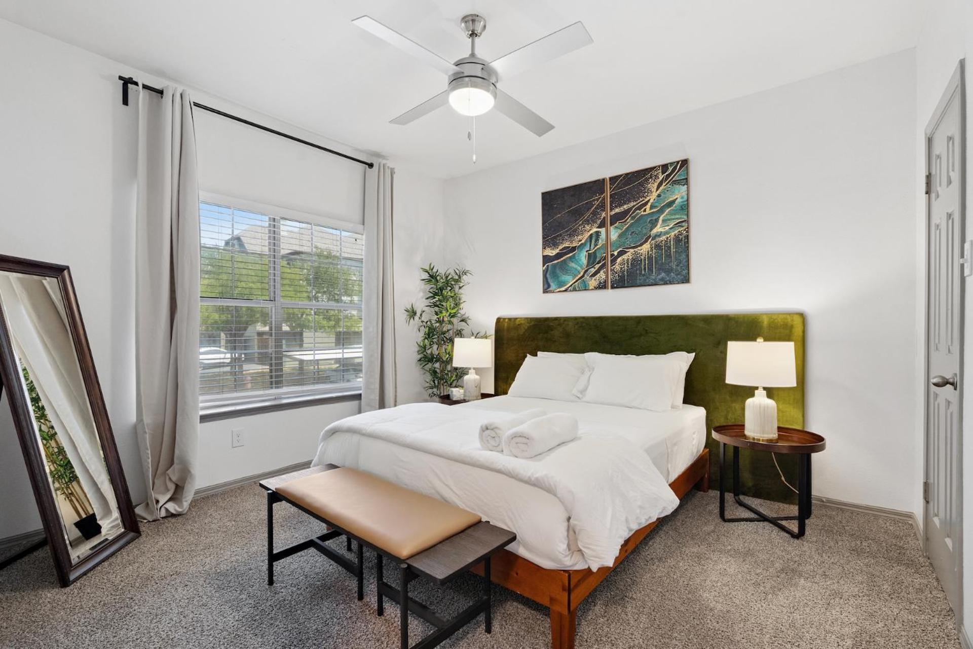 Furnished apartments next to the Domain