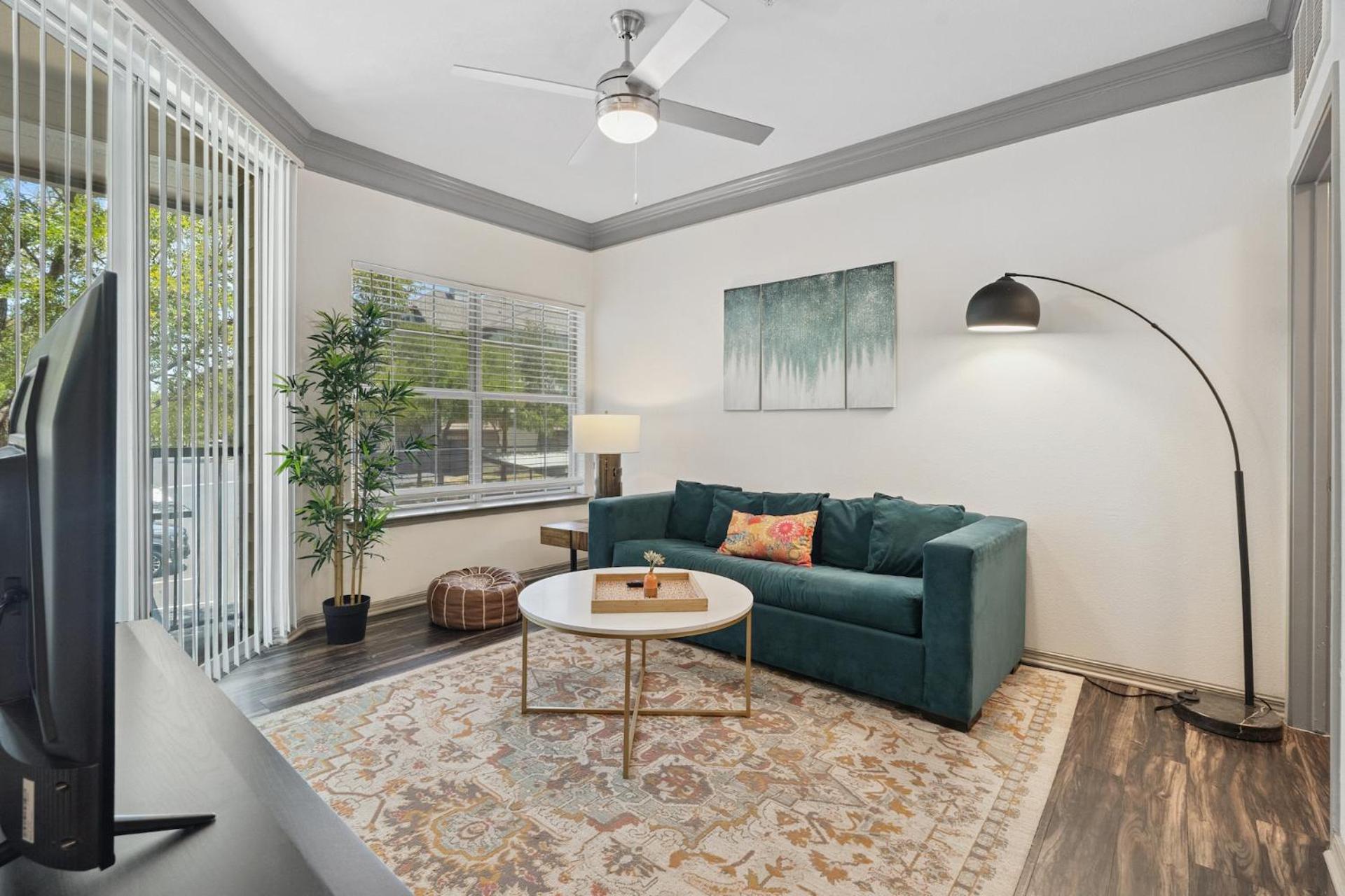 Furnished apartments next to the Domain
