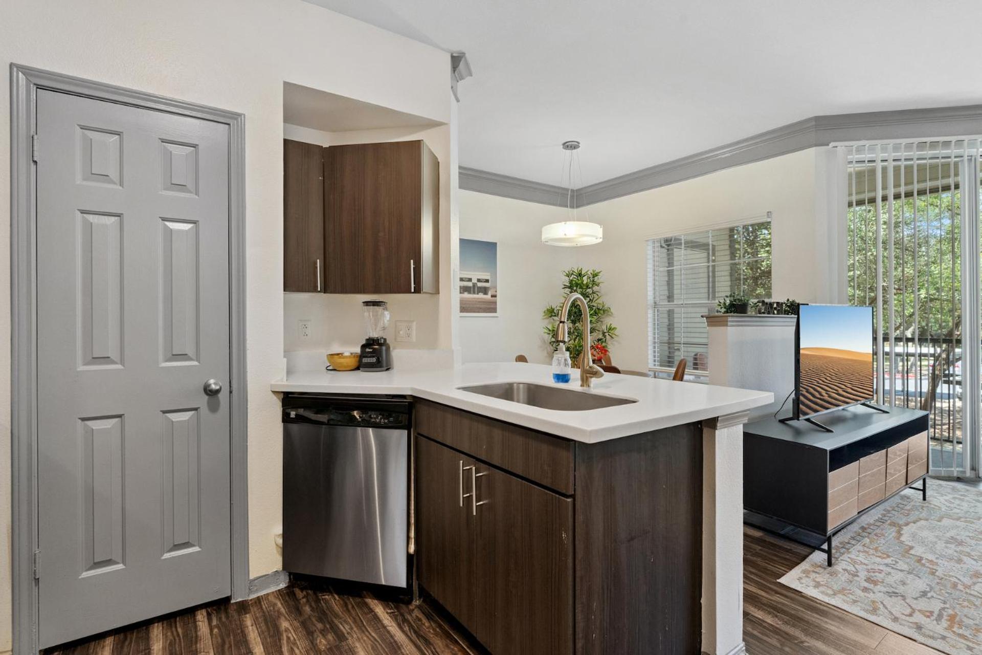 Furnished apartments next to the Domain