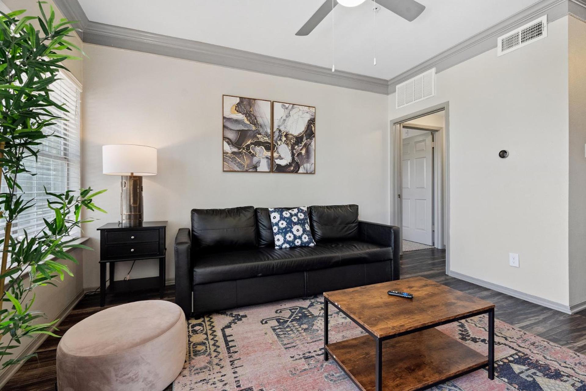 Furnished apartments next to the Domain
