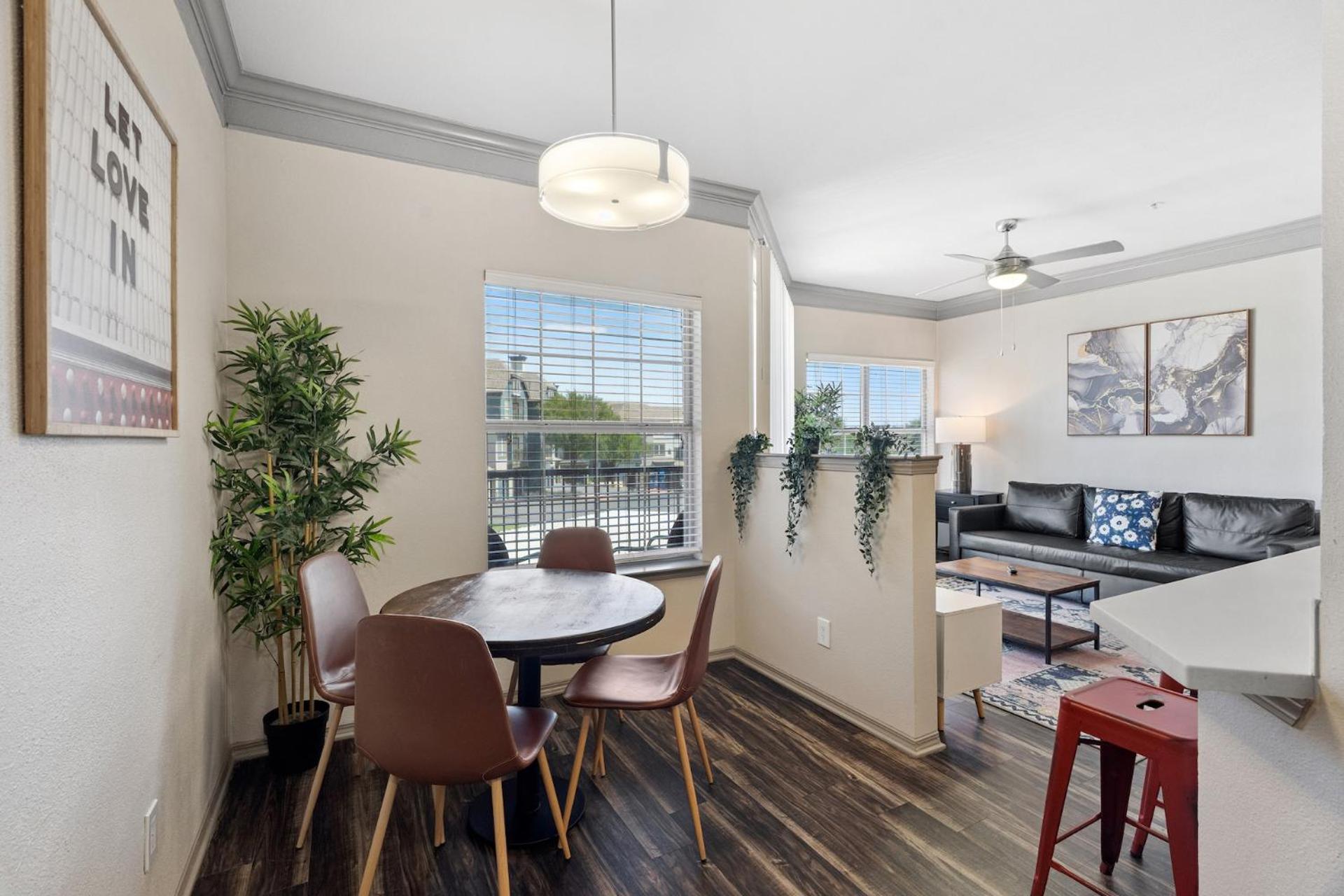 Furnished apartments next to the Domain