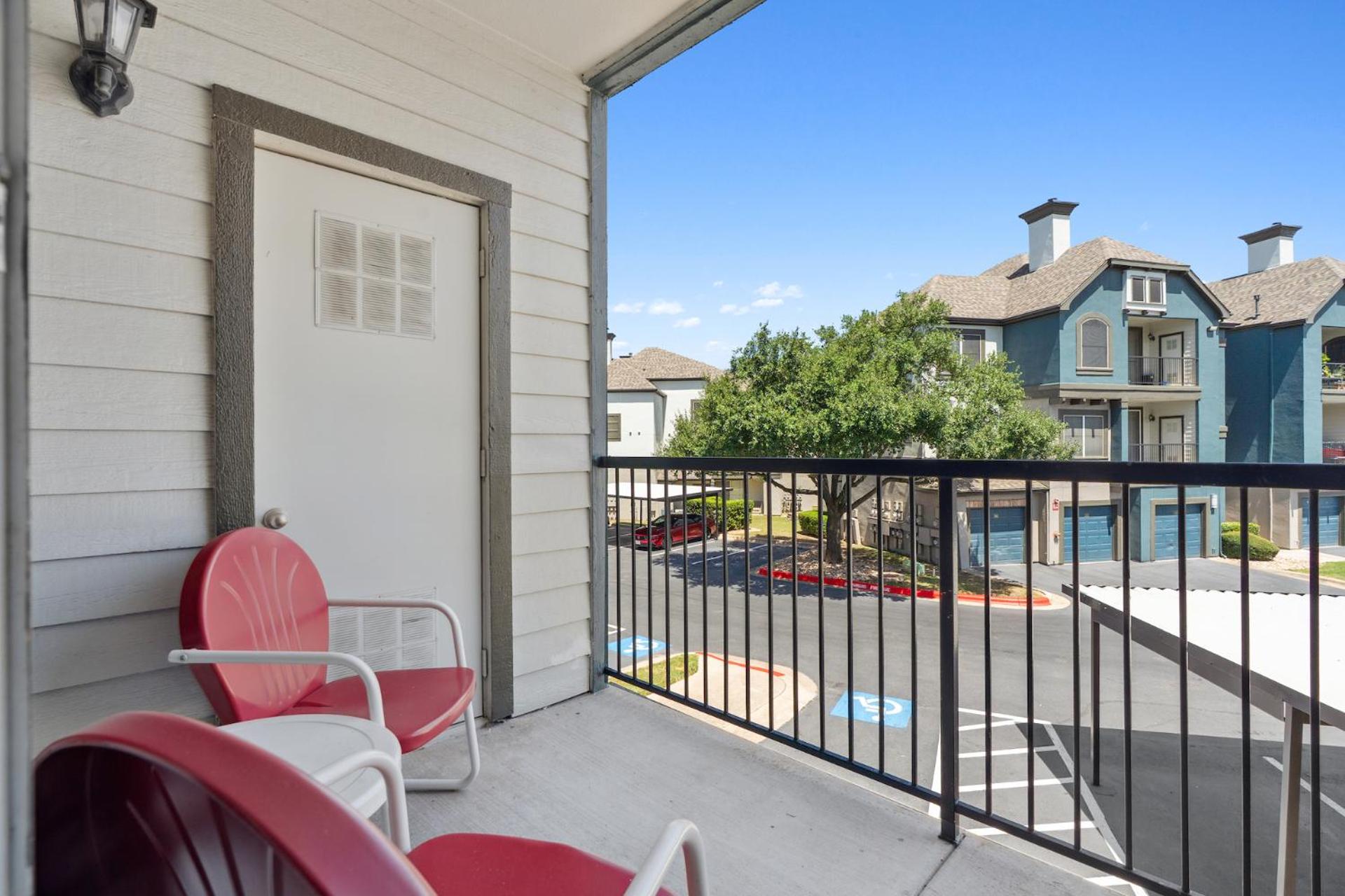 Furnished apartments next to the Domain