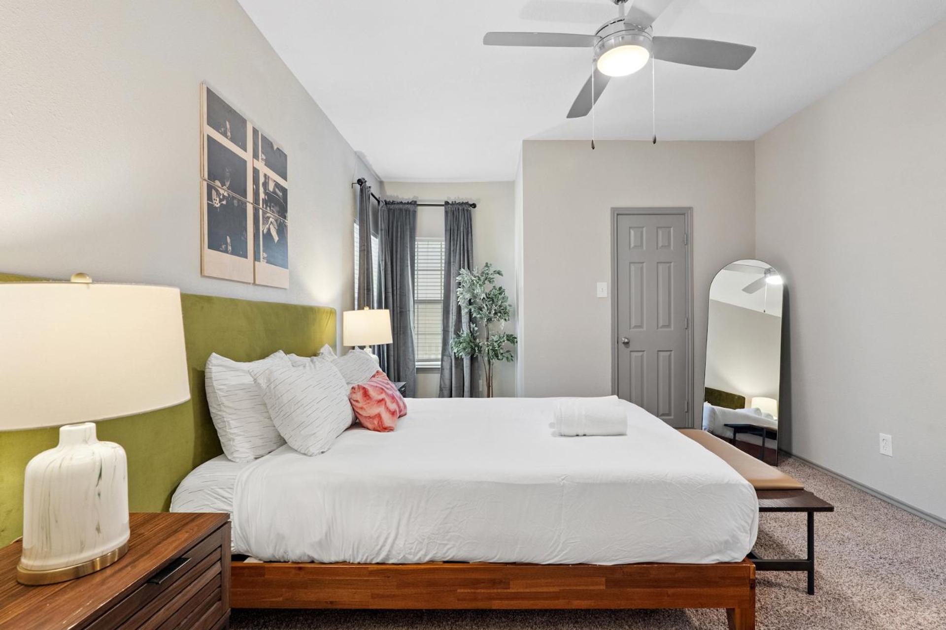 Furnished apartments next to the Domain