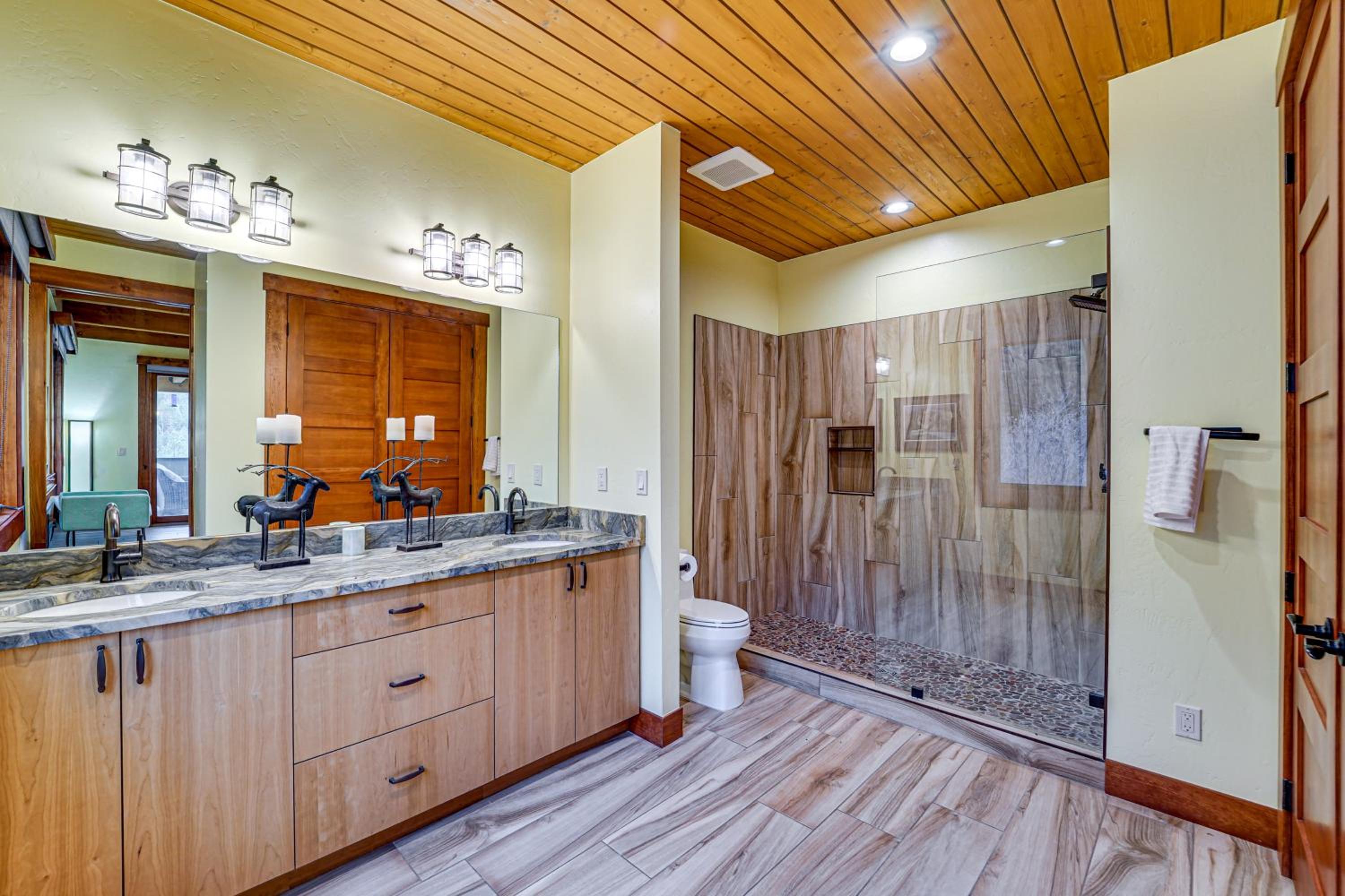 Outdoor Lovers Paradise Private Bayfield Escape
