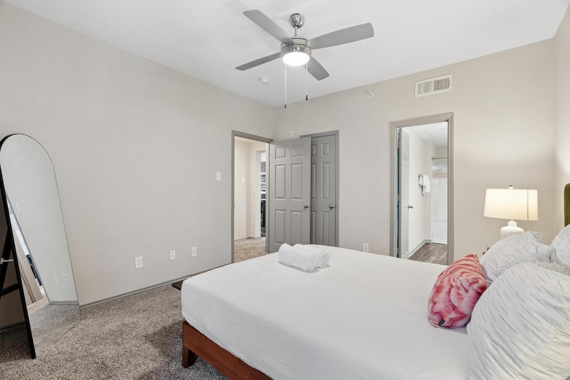 Furnished apartments next to the Domain