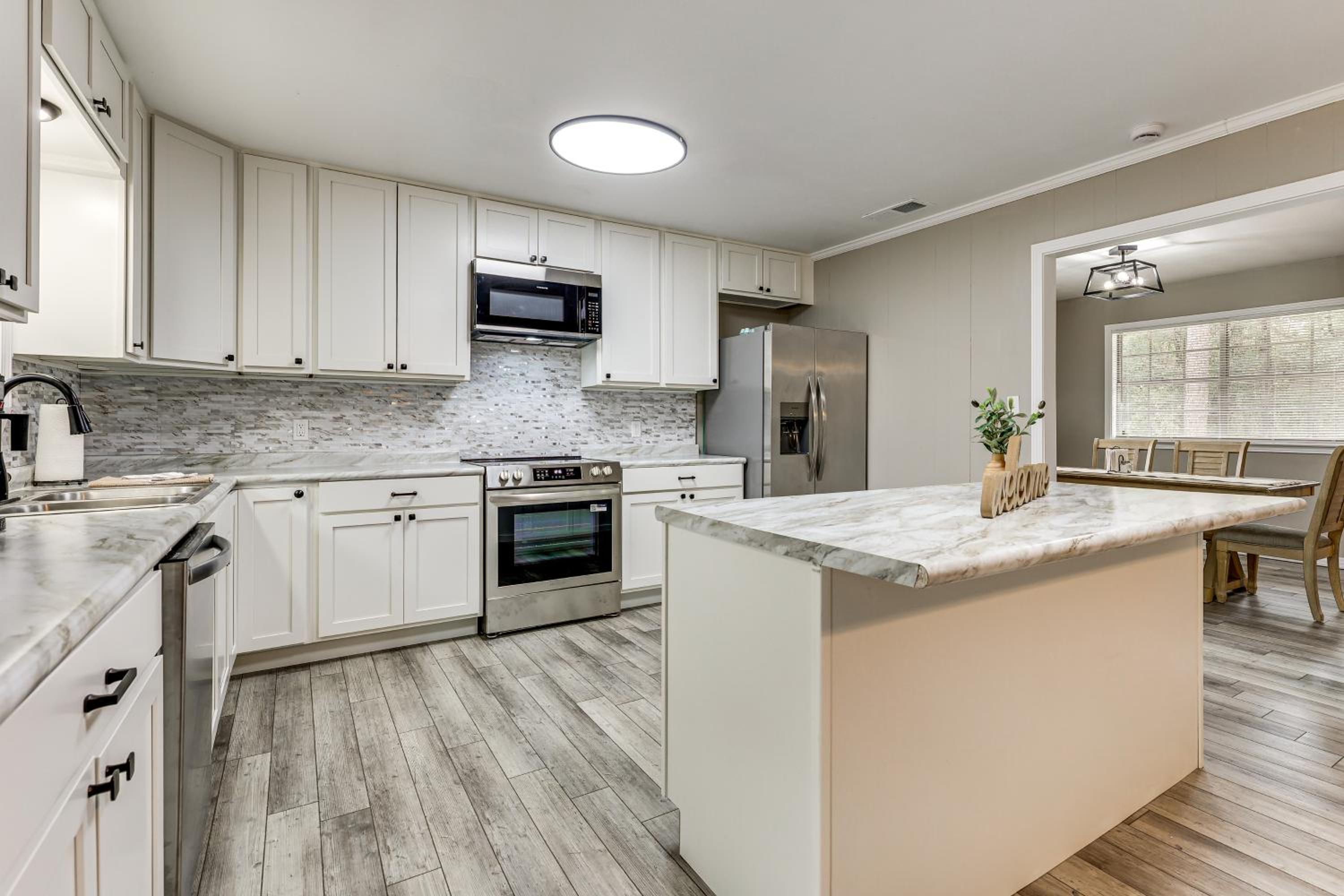Great for Families! Remodeled Jackson Home