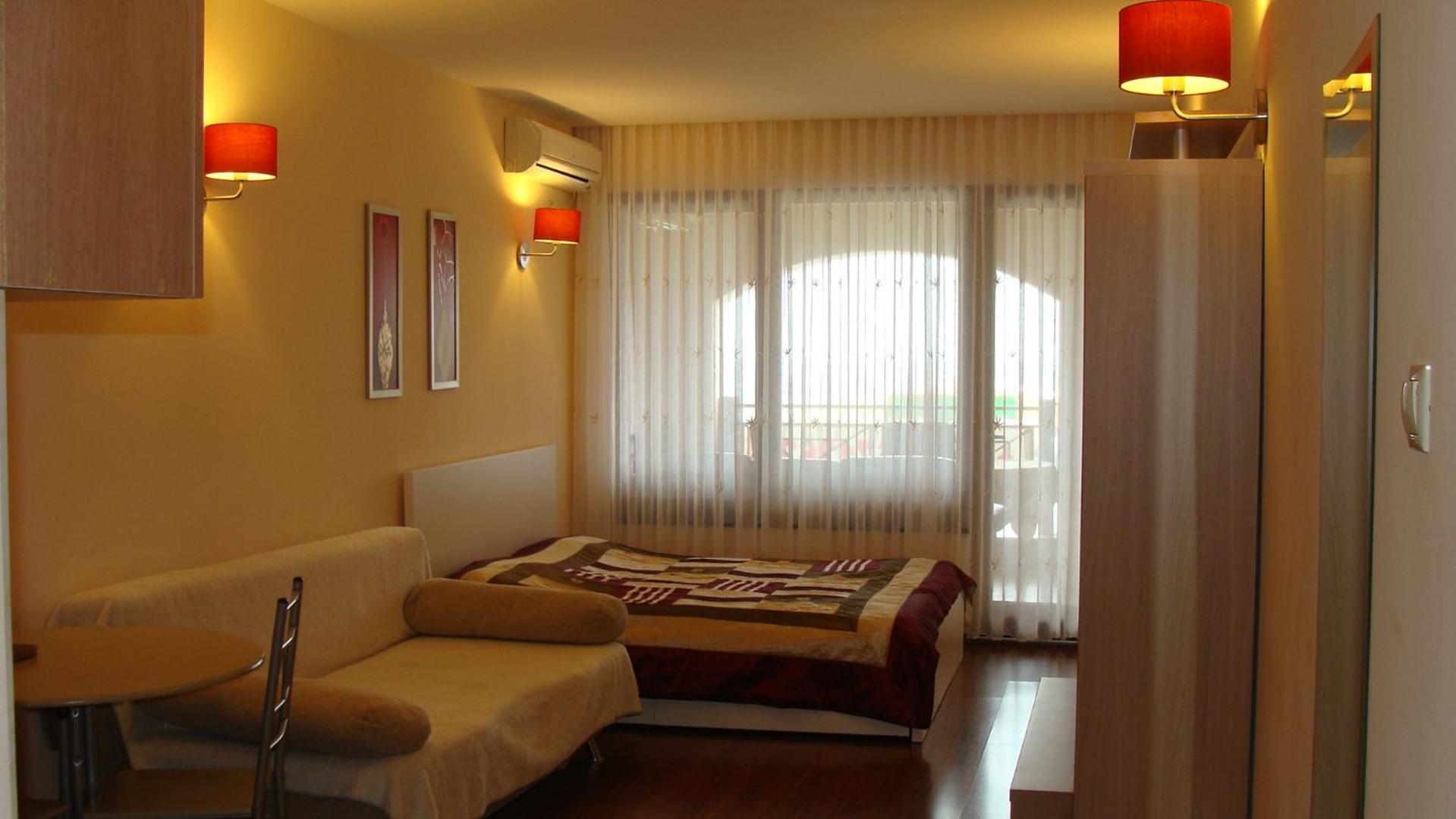 Admiral Apartments