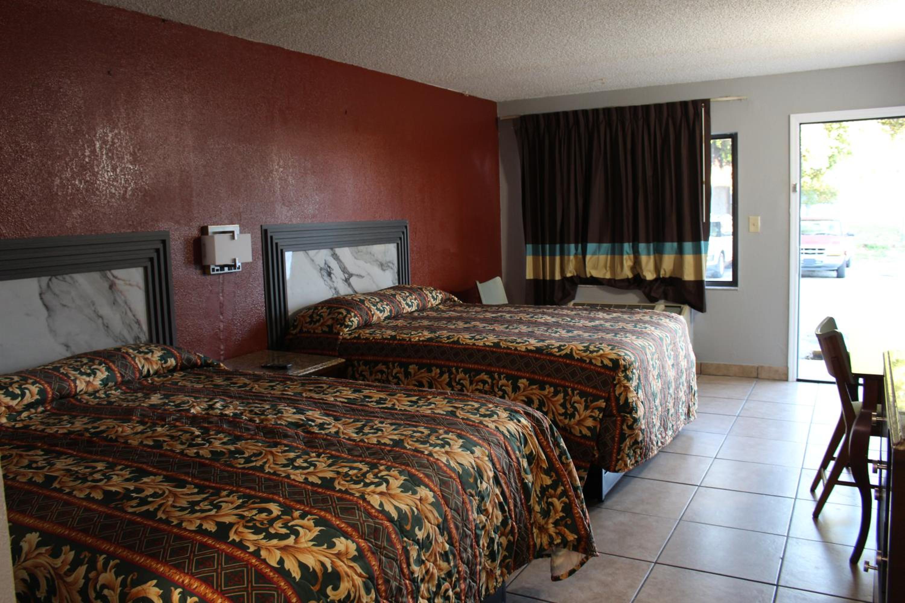 Oak Ridge Inn