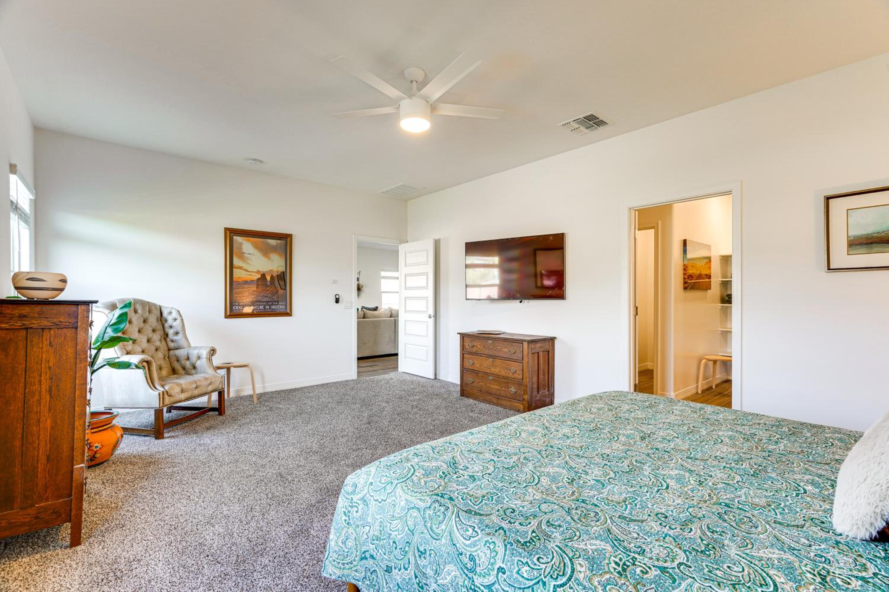 Golf and Explore! Dove Mountain Desert Getaway