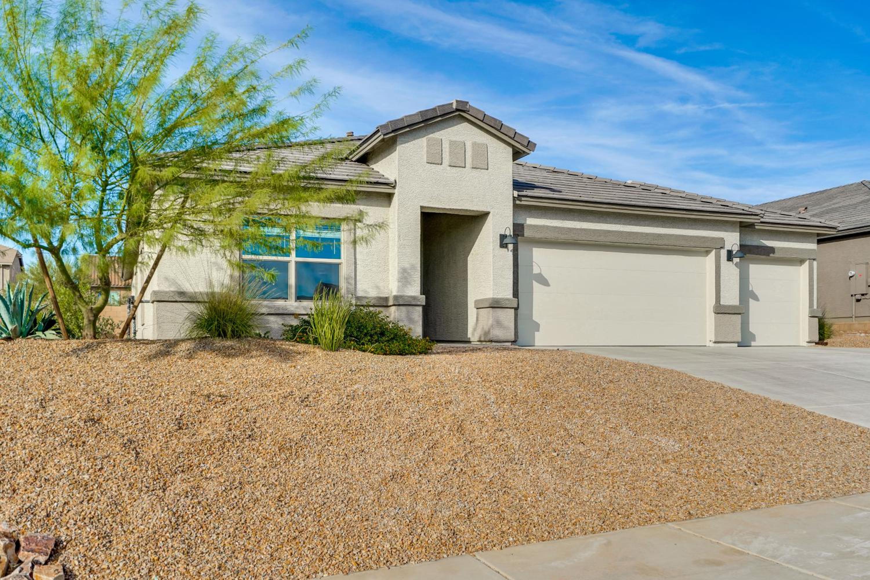 Golf and Explore! Dove Mountain Desert Getaway