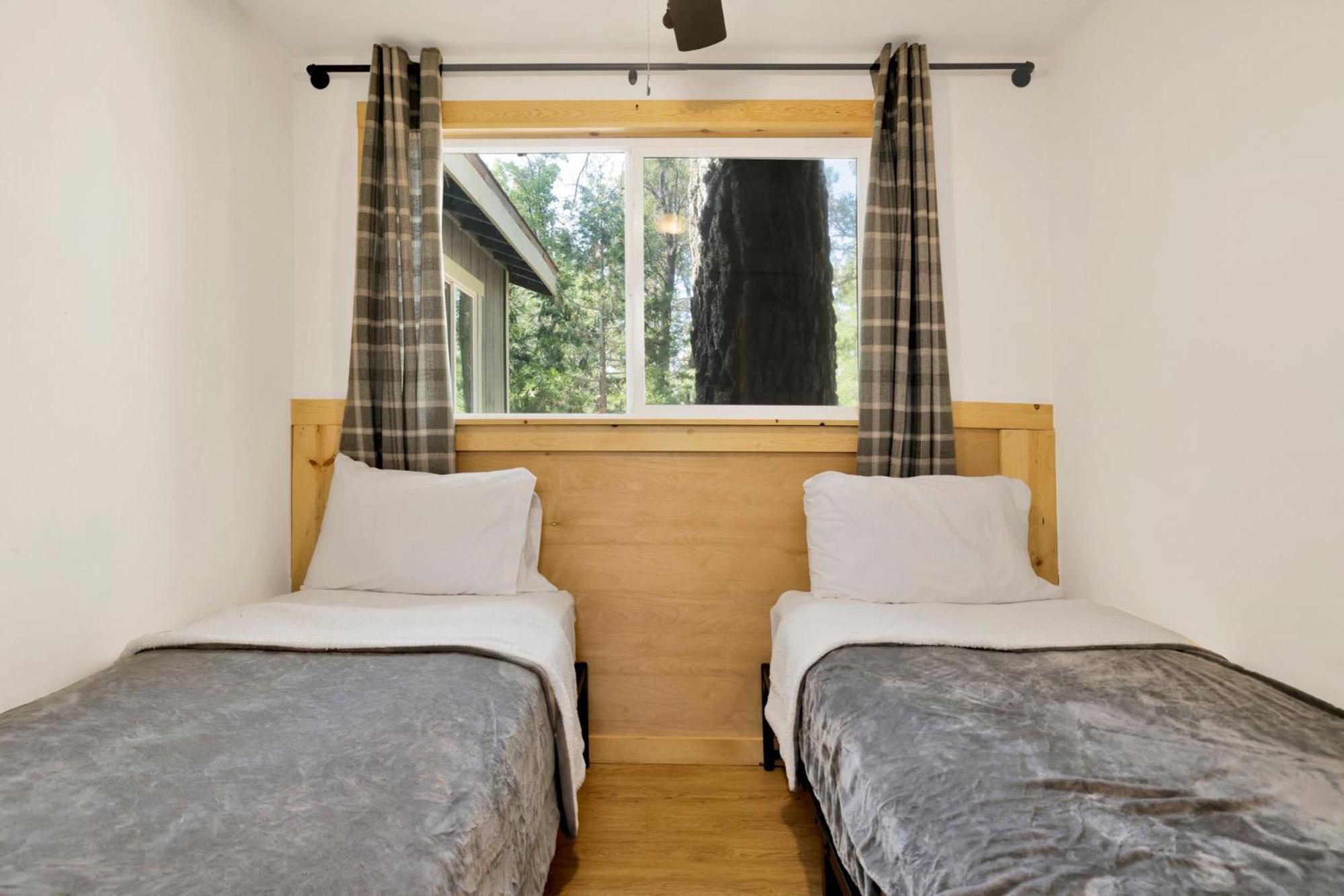 Sugar Bear Chalet #2559