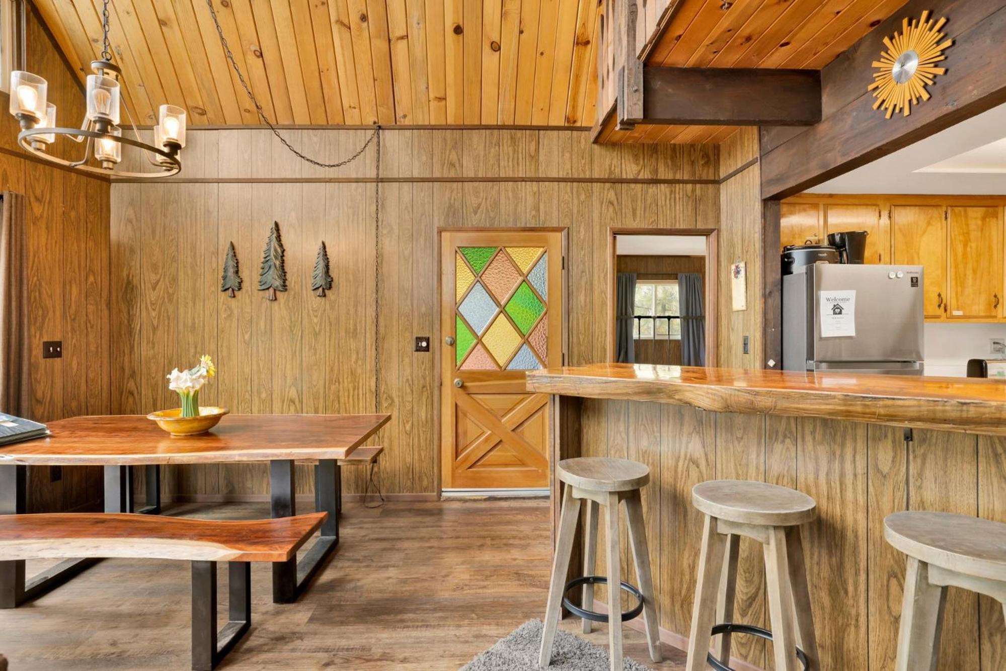 Modoc Cabin #2566