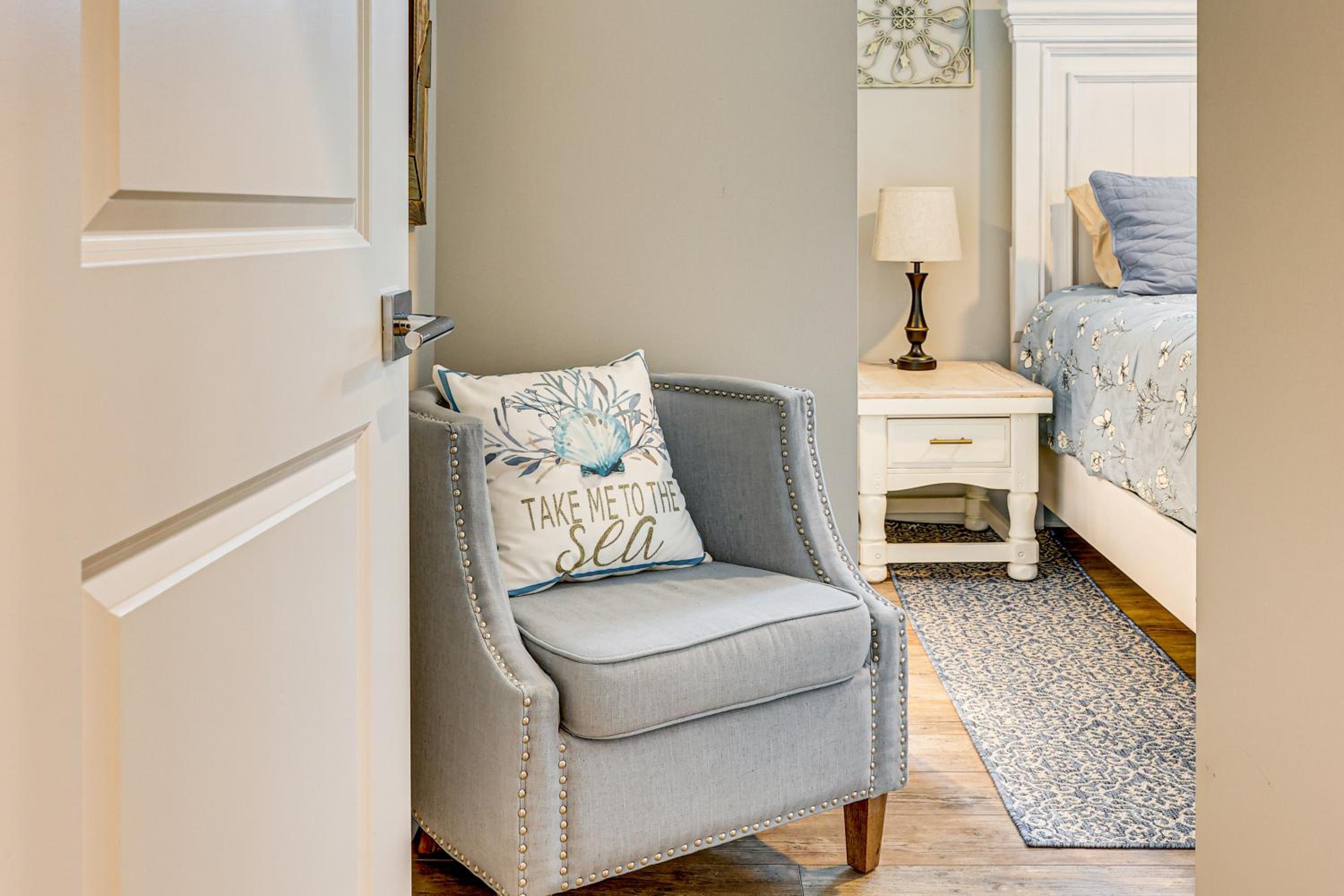 2 Mi to Boardwalk! Coastal Carolina Beach Hideaway