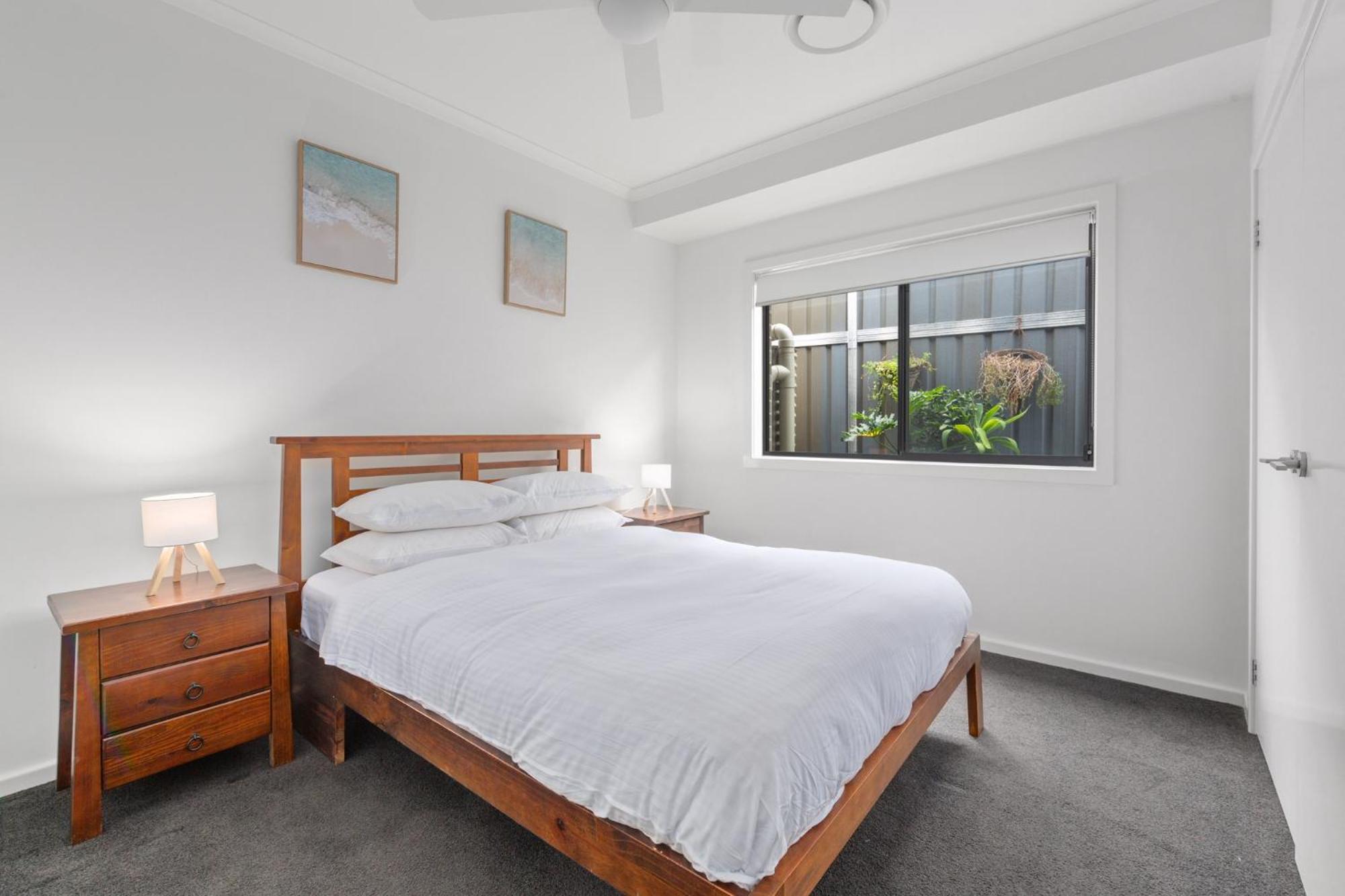 Bright Family Home in Rydalmere with Yard & BBQ