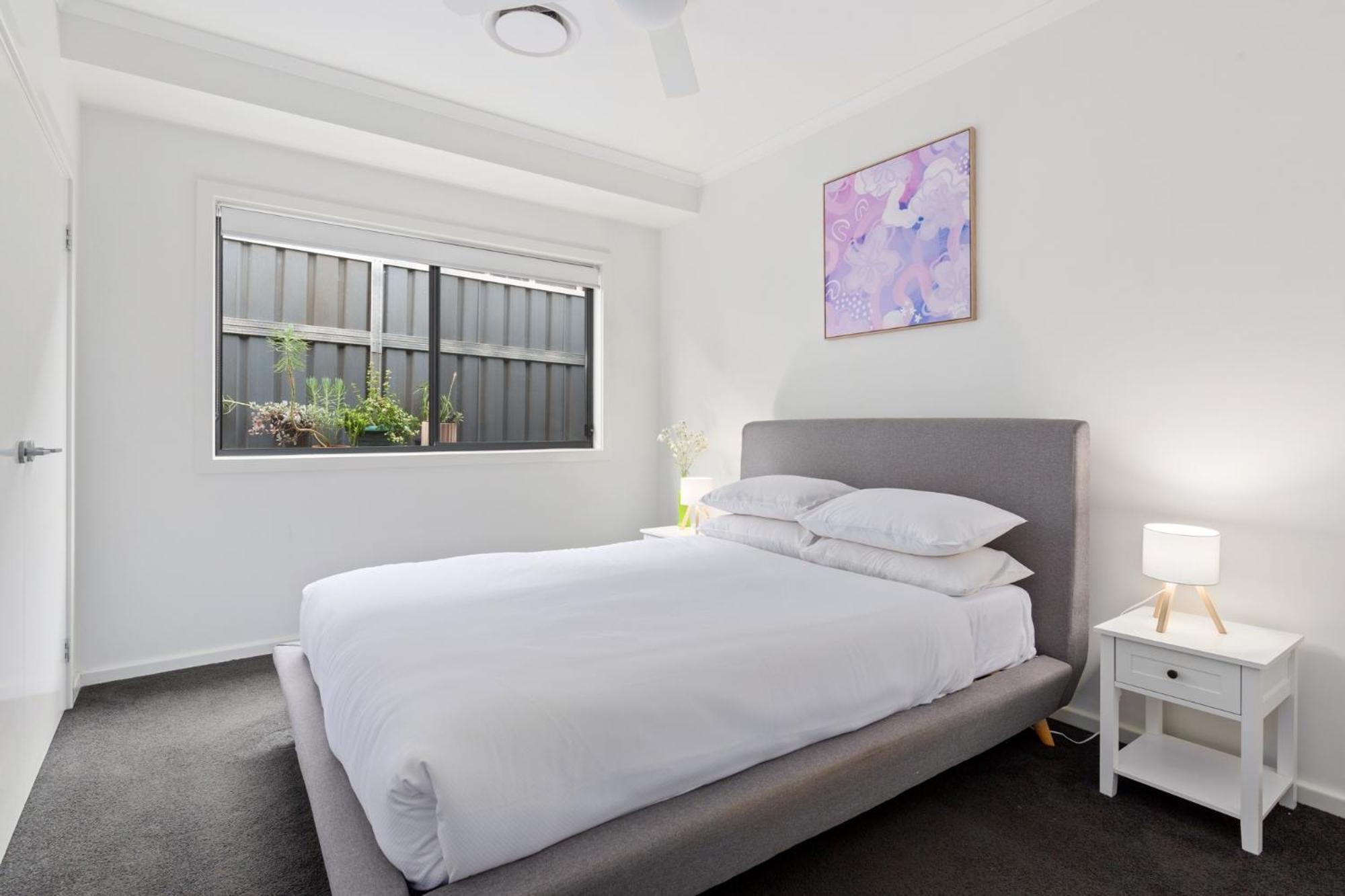 Bright Family Home in Rydalmere with Yard & BBQ