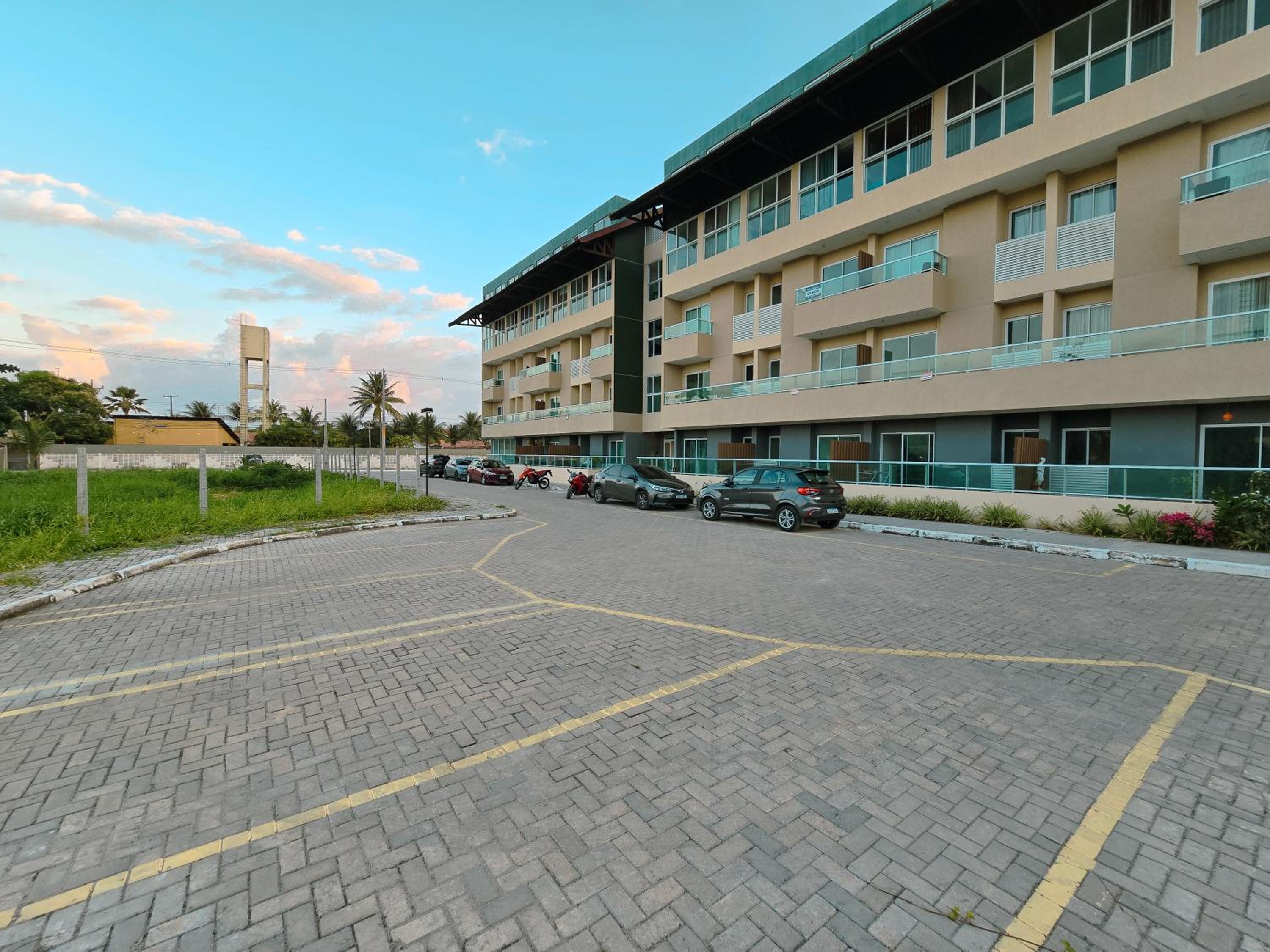 CL316- Flat 250m da praia com piscina, sauna e academia by Oasis Ferias