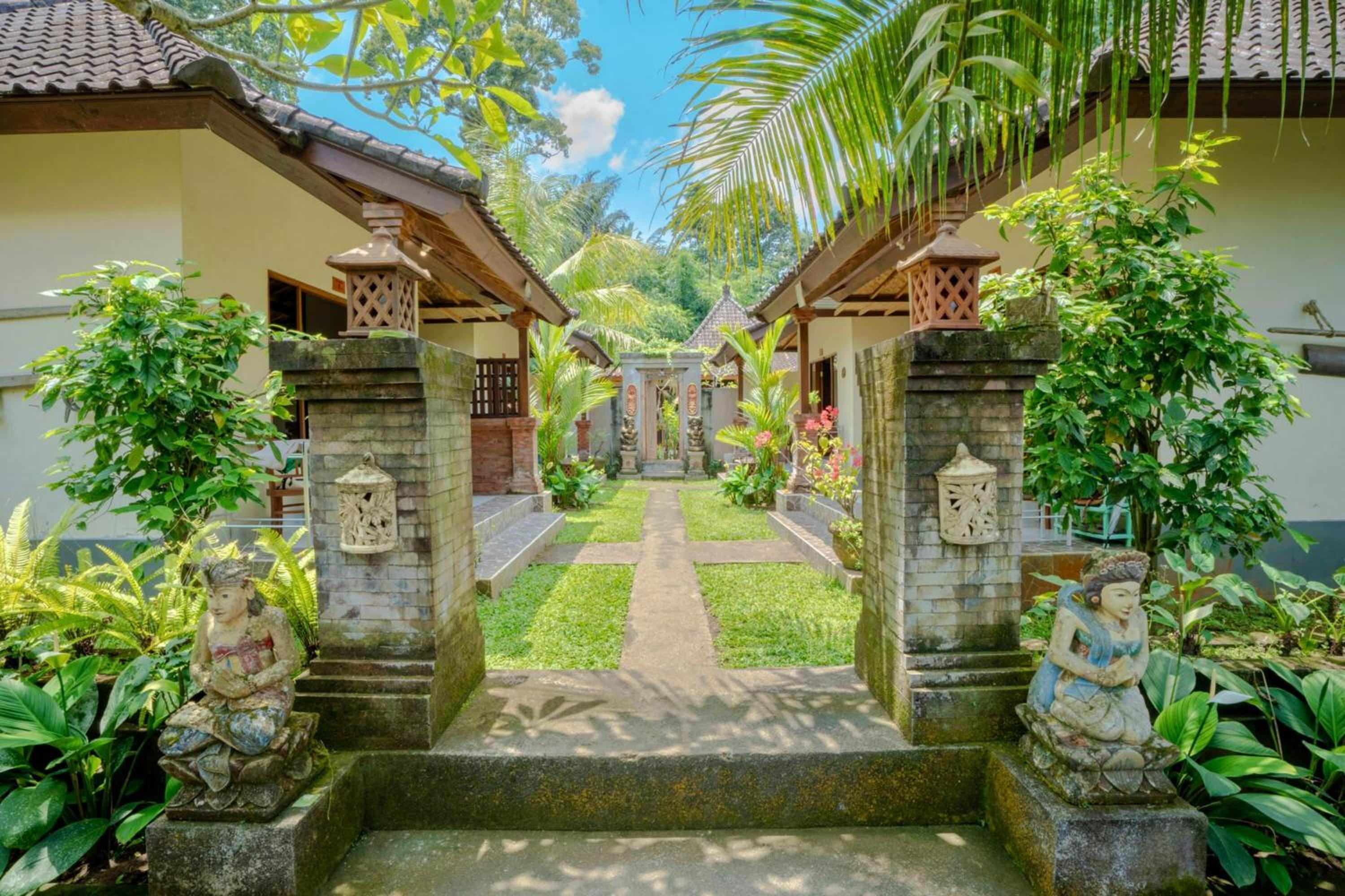 Pondok Sayan Homestay