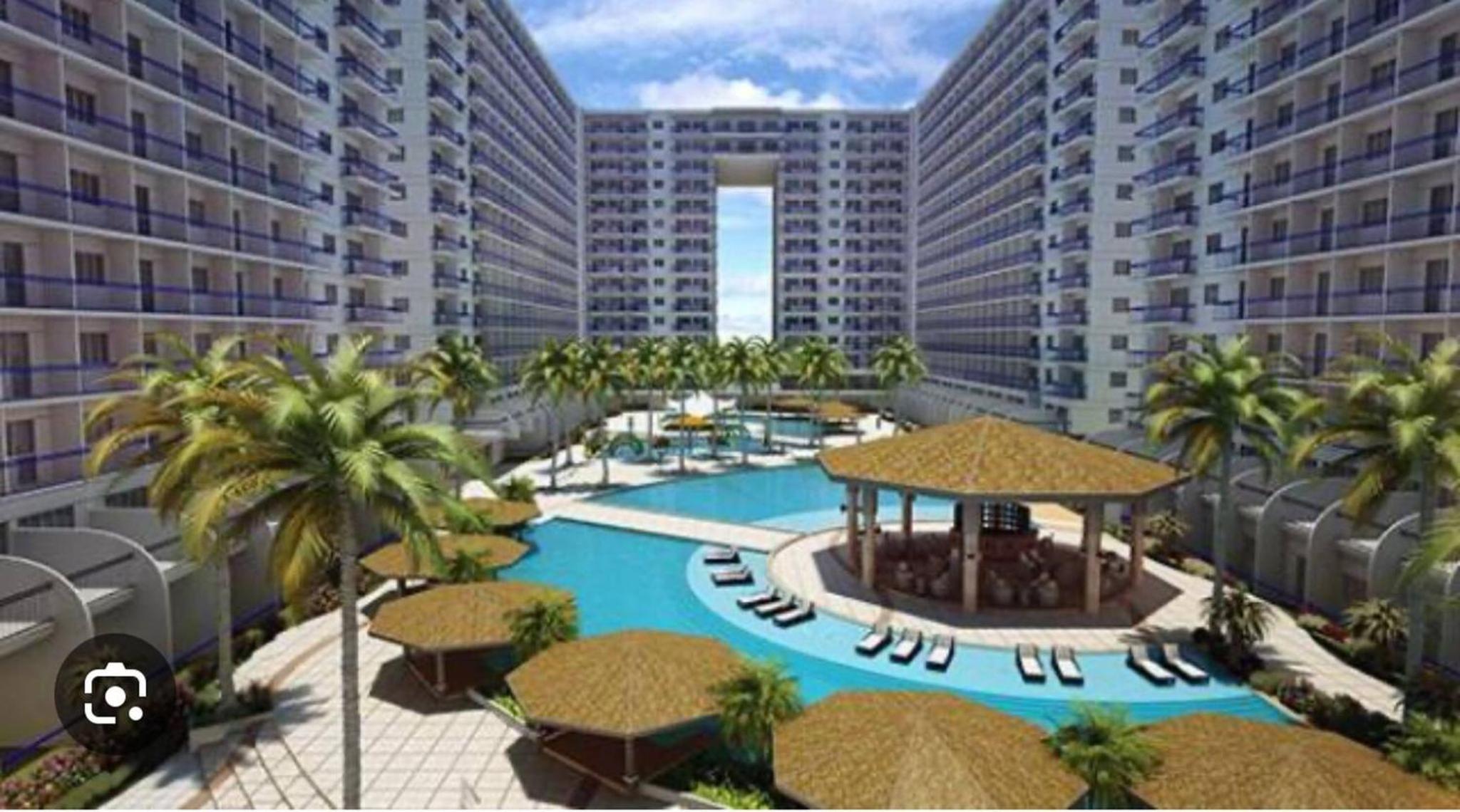 Chic Retreat in Pasay City - Scandinavian with Balcony facing Mall Of Asia