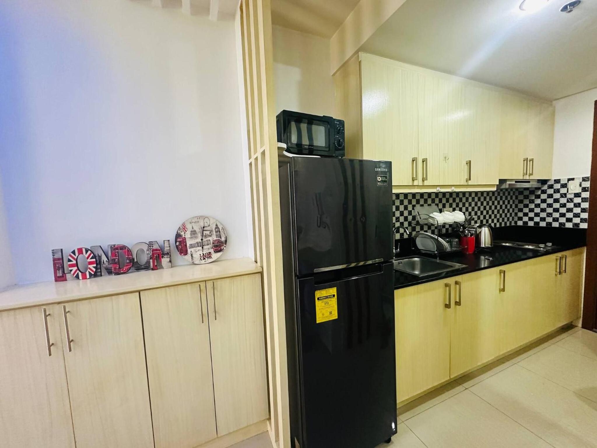 Xenial Pasay City Apartment for Rent - Entire House Front of Mall of Asia