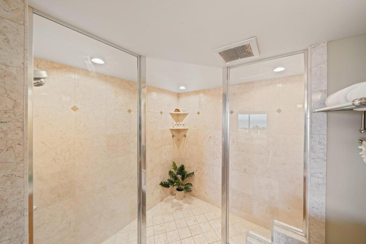 Kahana Villa E706 · KV E706 Breathtaking Oceanview 2BD With Cent