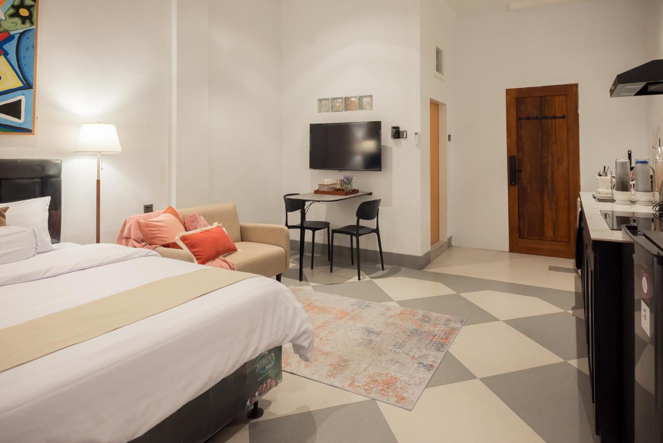 Urban Loft Style Studio at Central District 1A!