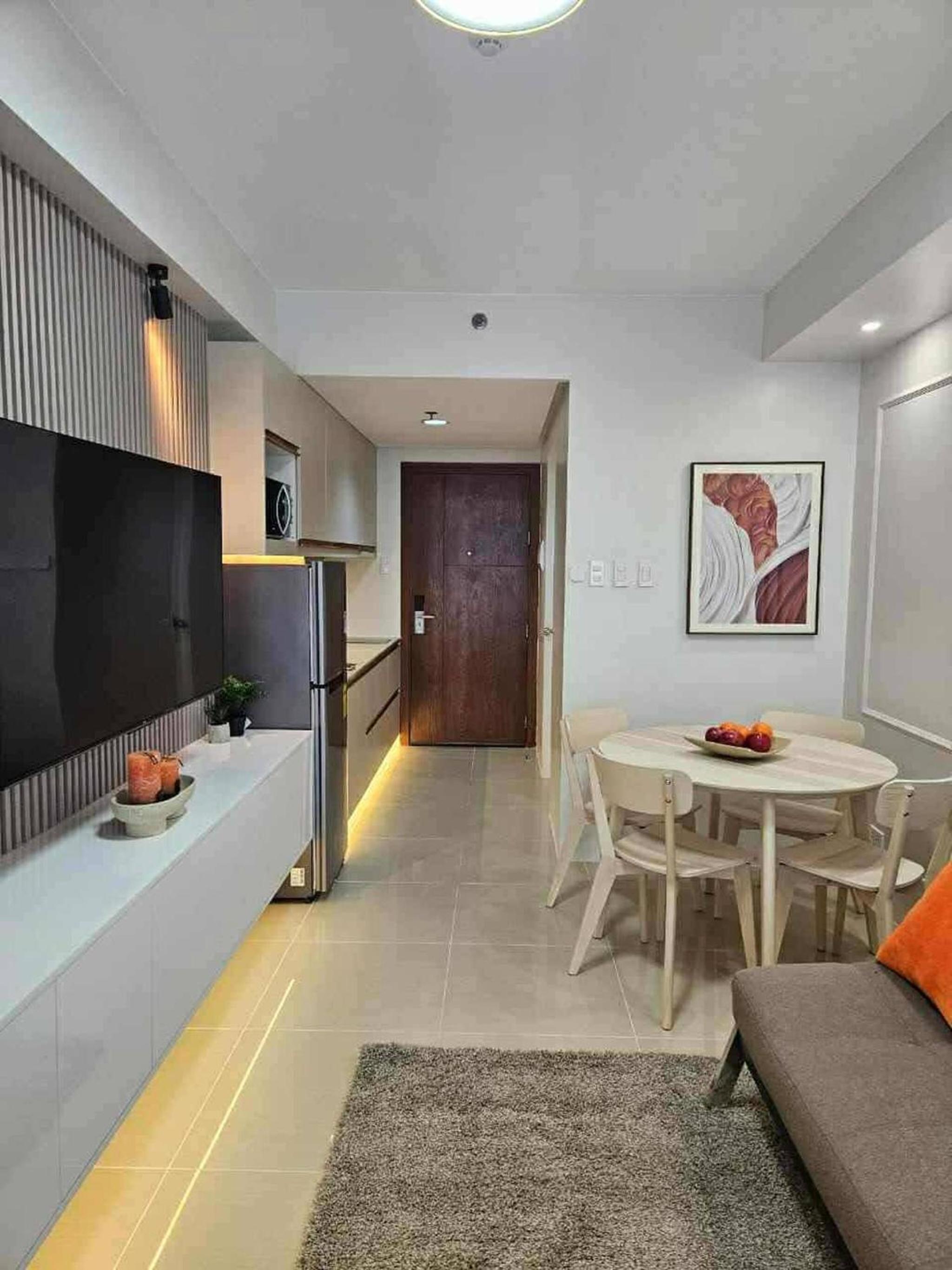Scandi-Inspired Pasay Apartment for Rent - Entire House with Balcony facing MOA