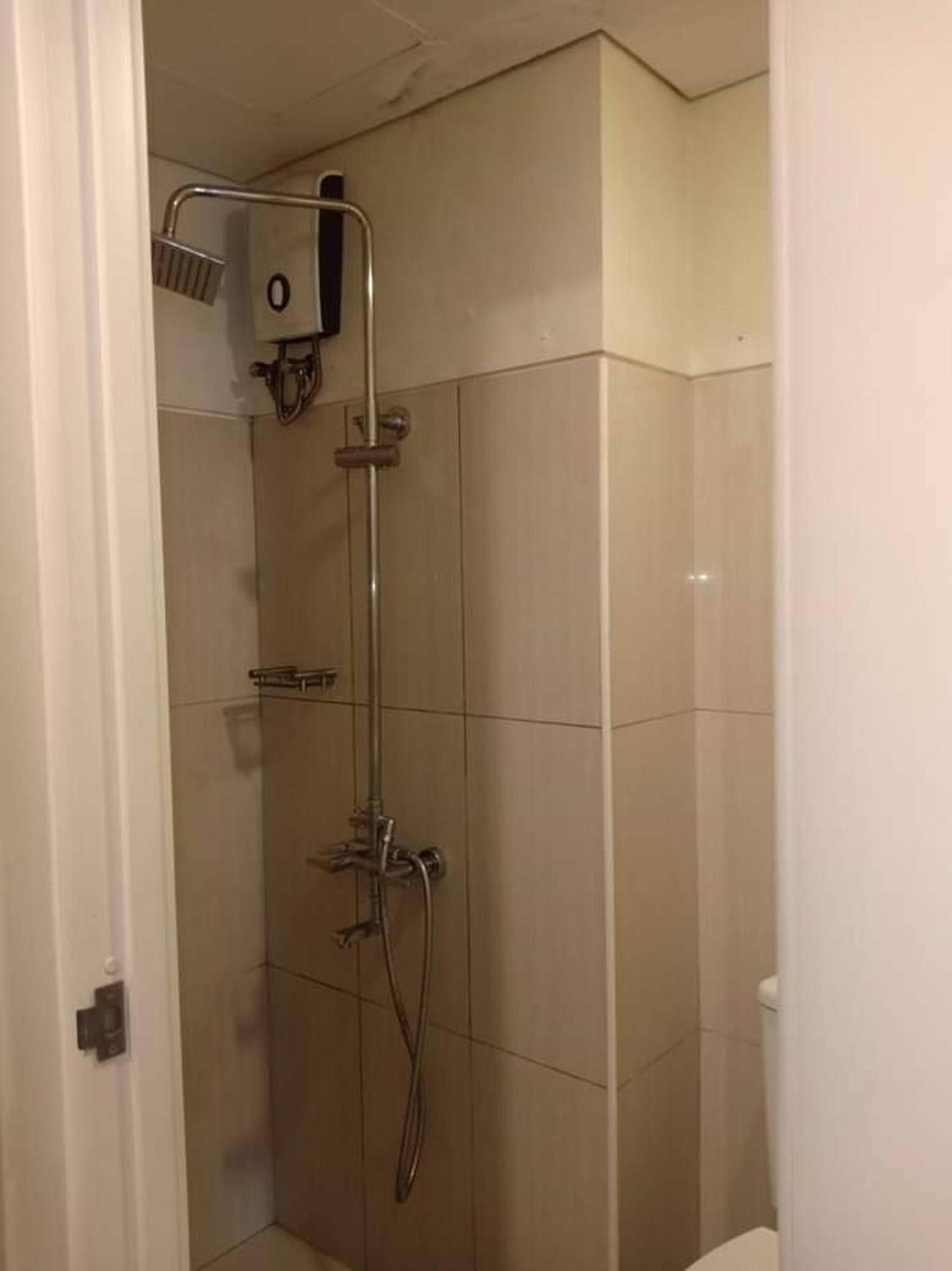 Joyful Pasay Getaway Staycation Condo Near MOA and IKEA near Mall of Asia